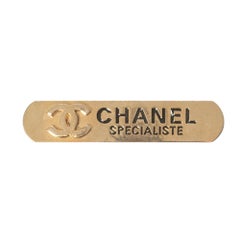 Chanel Used Gold Toned Specialist Pin