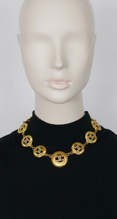 Chanel Vintage Gold Toned Sunburst CC Link Necklace
