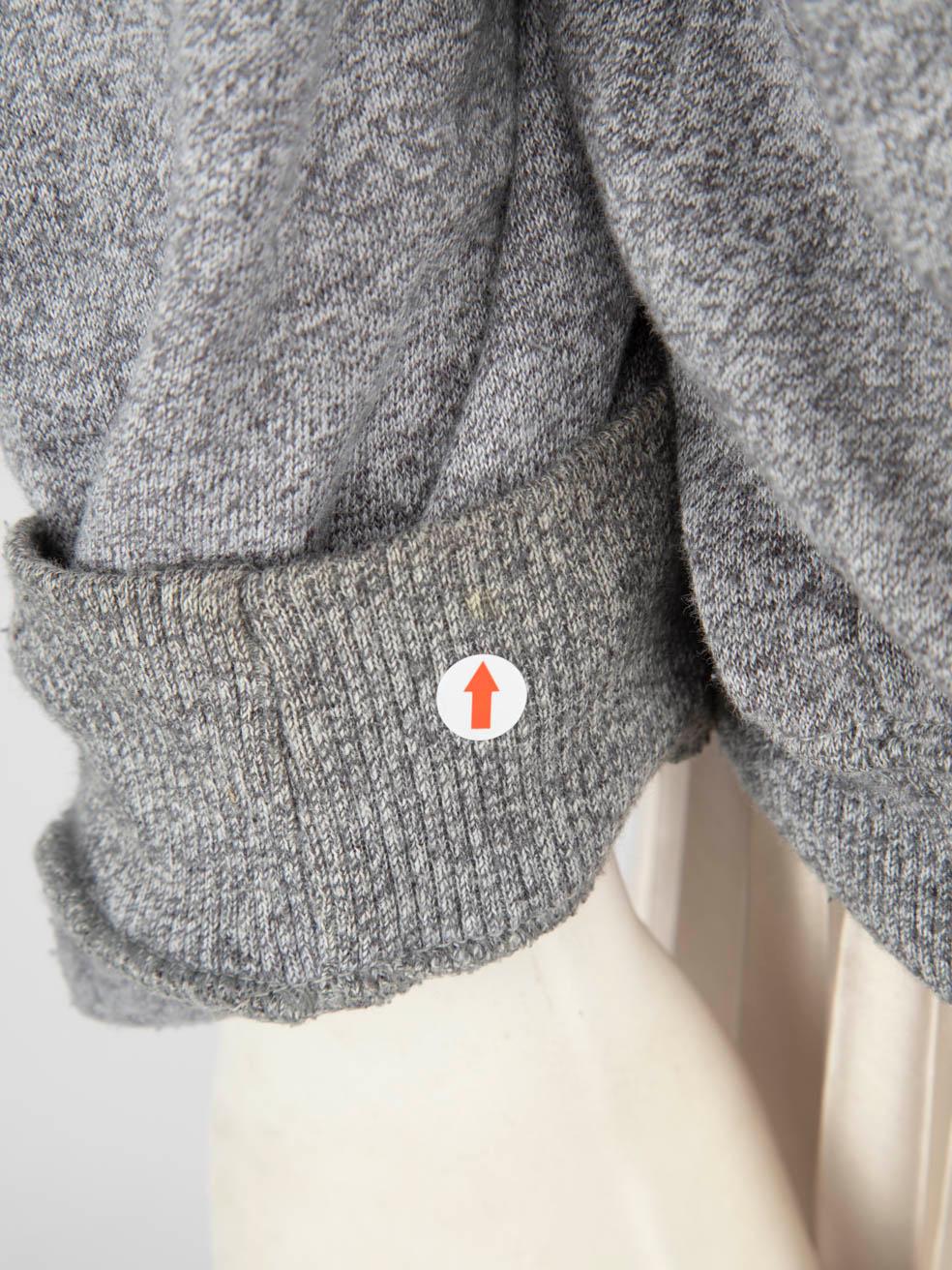 Felpa Chanel Vintage Grigio Logo Chanel Taglia L. in vendita 4