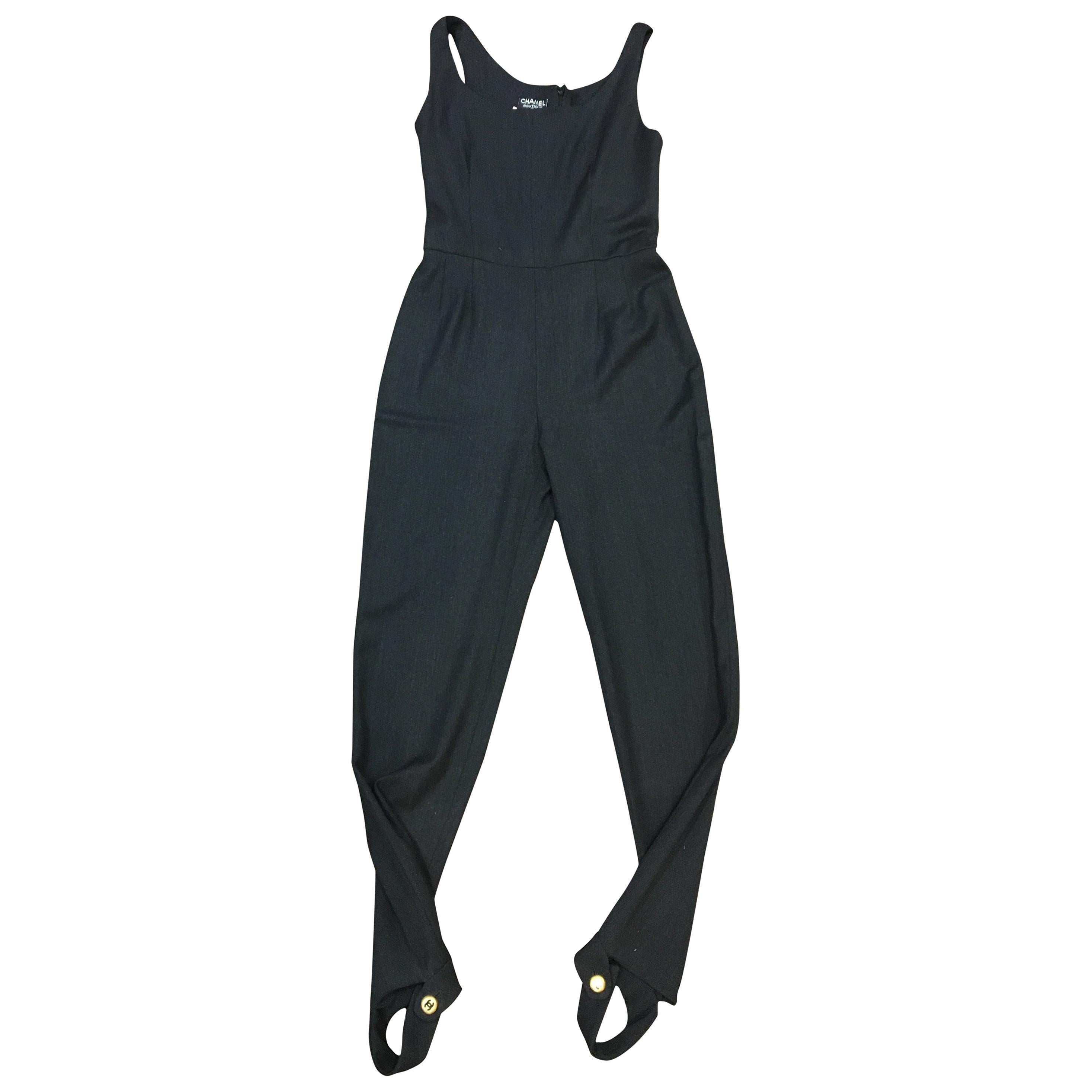 Chanel Vintage Grey Wool Jumpsuit. French size 38 For Sale