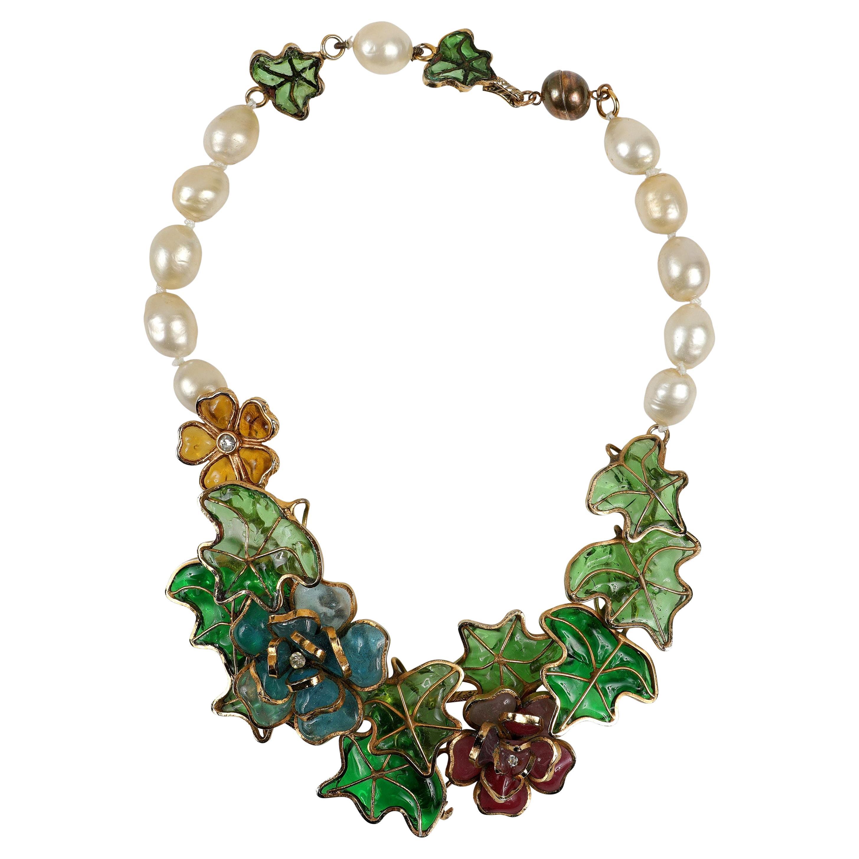 Chanel Vintage Gripoix Flower and Leaf Pearl Choker