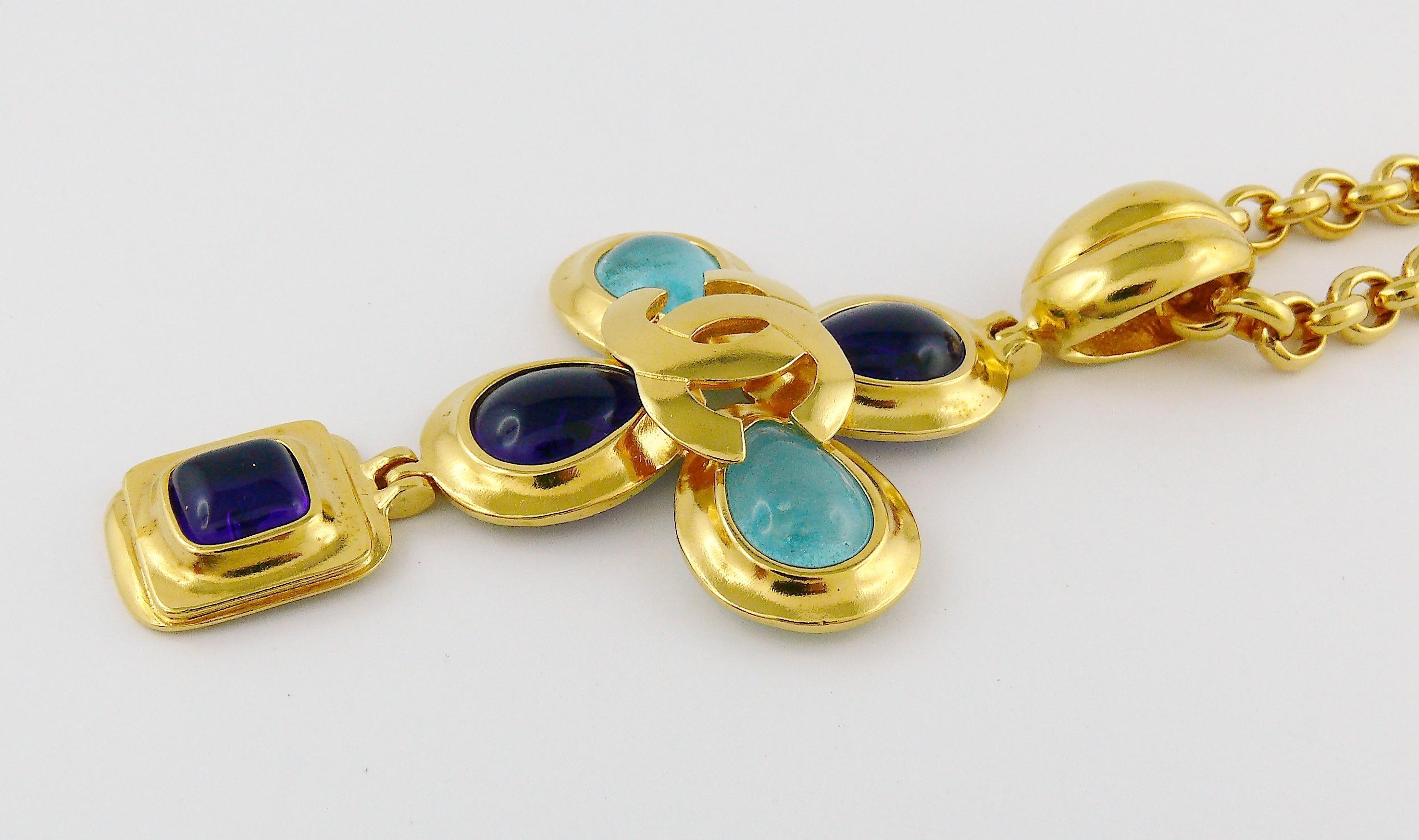 Chanel Vintage Gripoix Gold Toned Cross Pendant Necklace 1