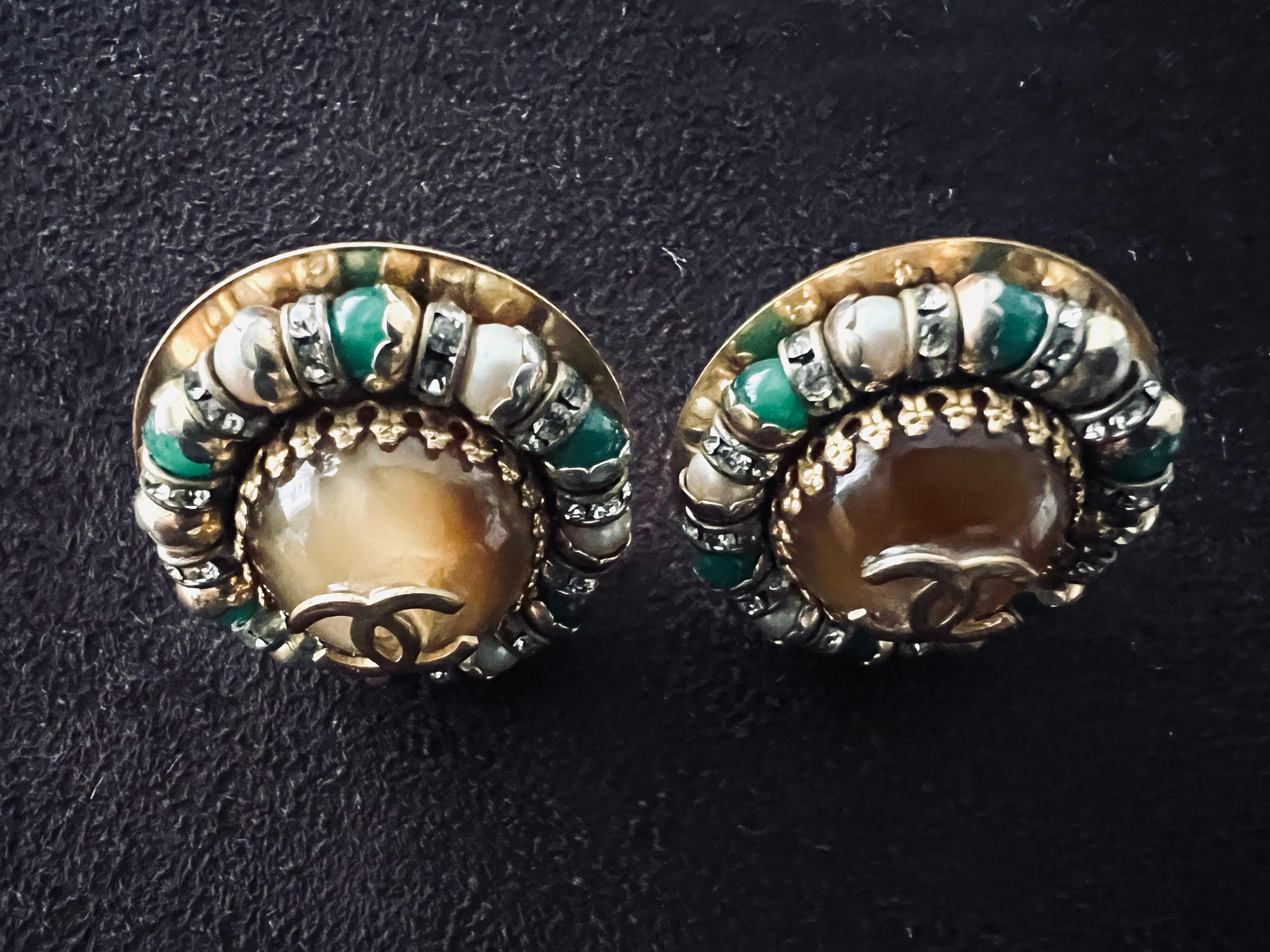Chanel vintage Gripoix / Goosens earrings For Sale 2