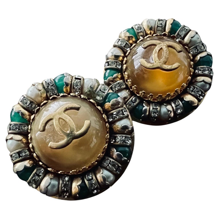 Gripoix Chanel Clip On Vintage Earrings - 92 For Sale on 1stDibs