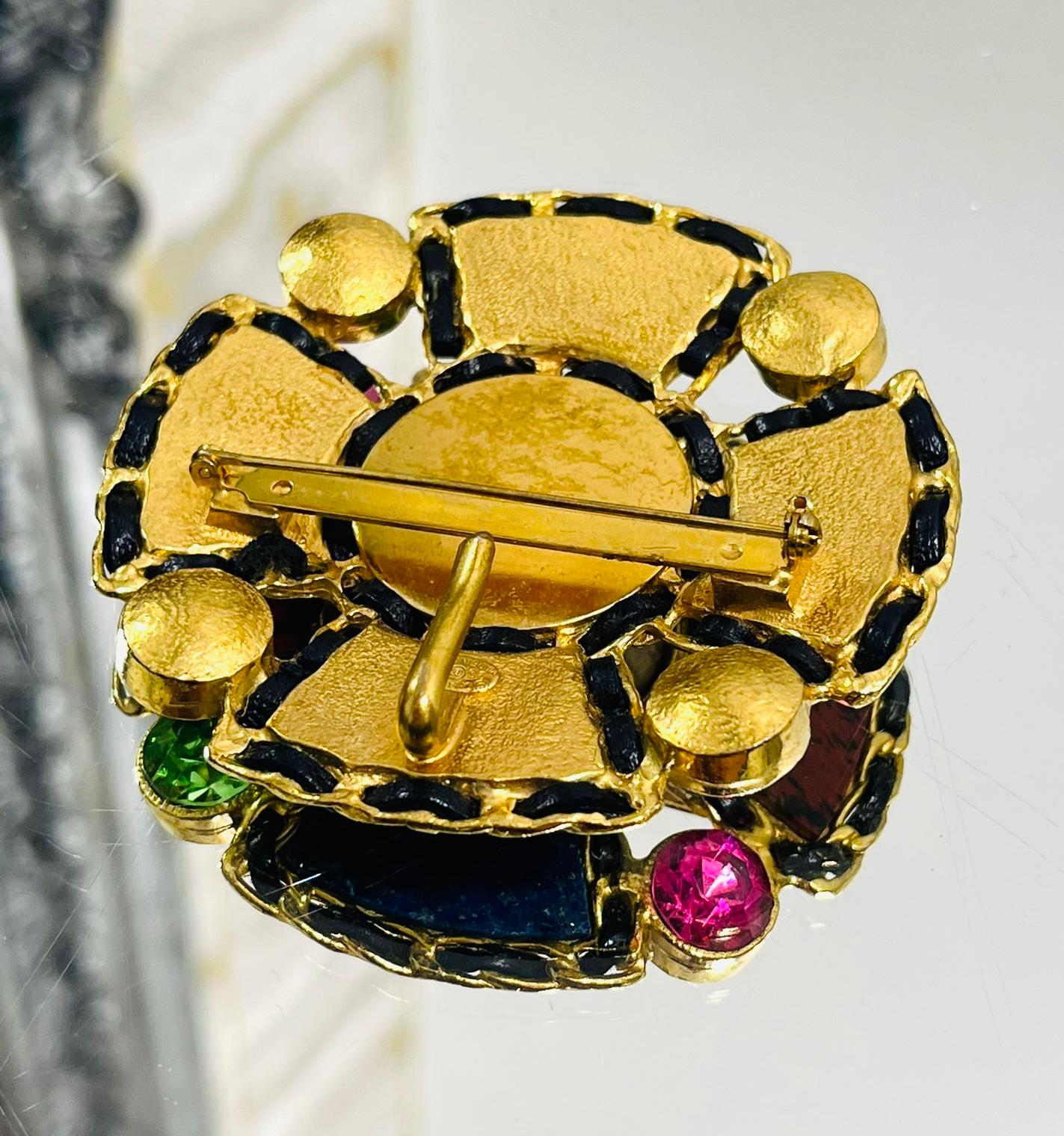 Chanel Vintage Gripoix Multi-Gemstone & Crystal Flower Brooch For Sale 3