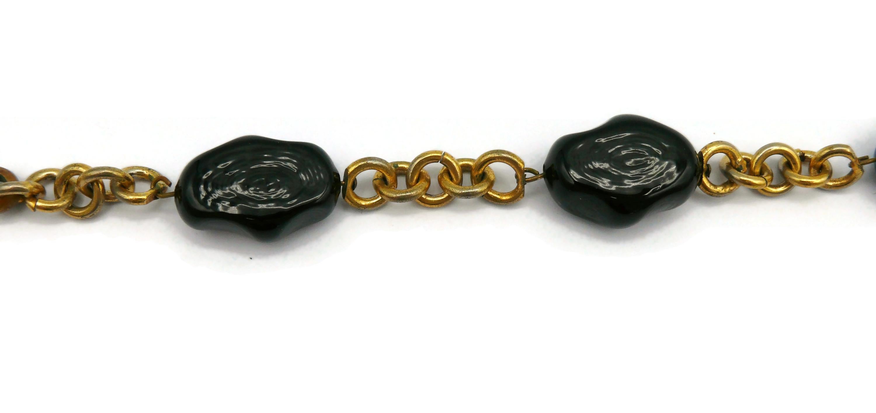 CHANEL Vintage GRIPOIX Necklace, 1982 For Sale 2