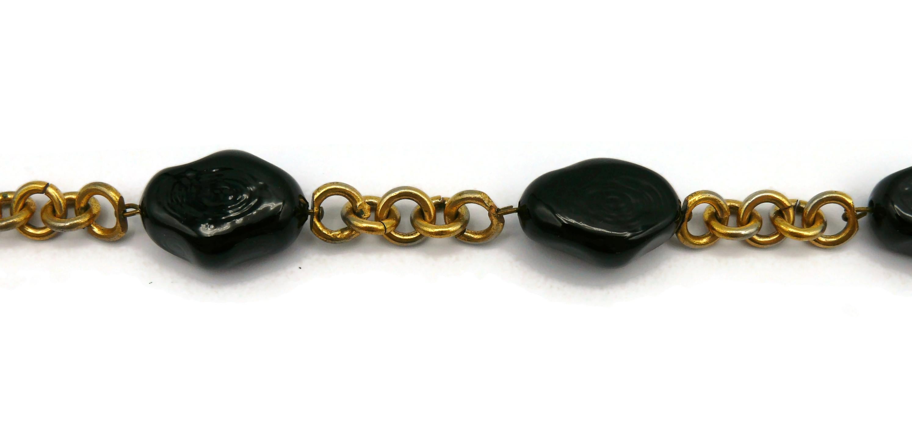 CHANEL Vintage GRIPOIX Necklace, 1982 For Sale 3
