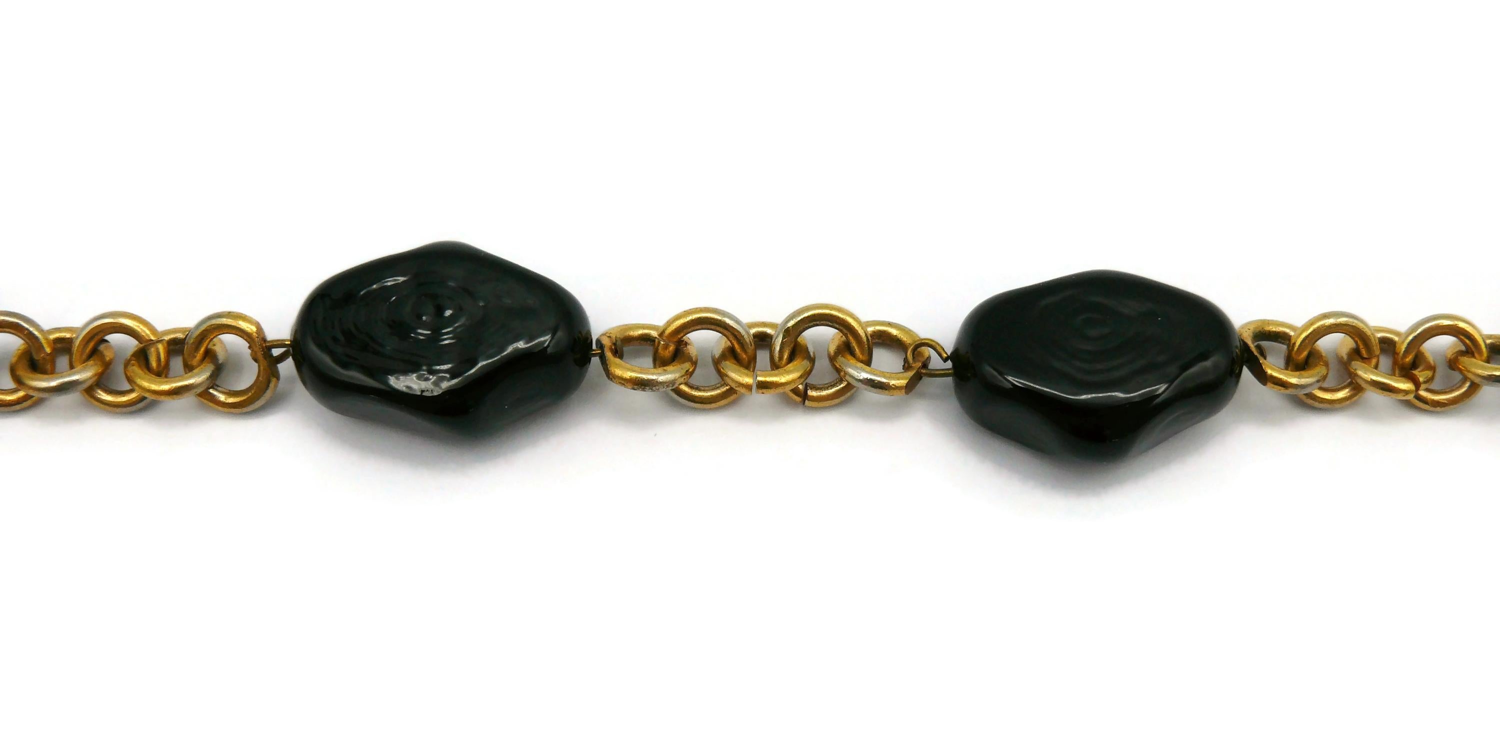 CHANEL Vintage GRIPOIX Necklace, 1982 For Sale 4
