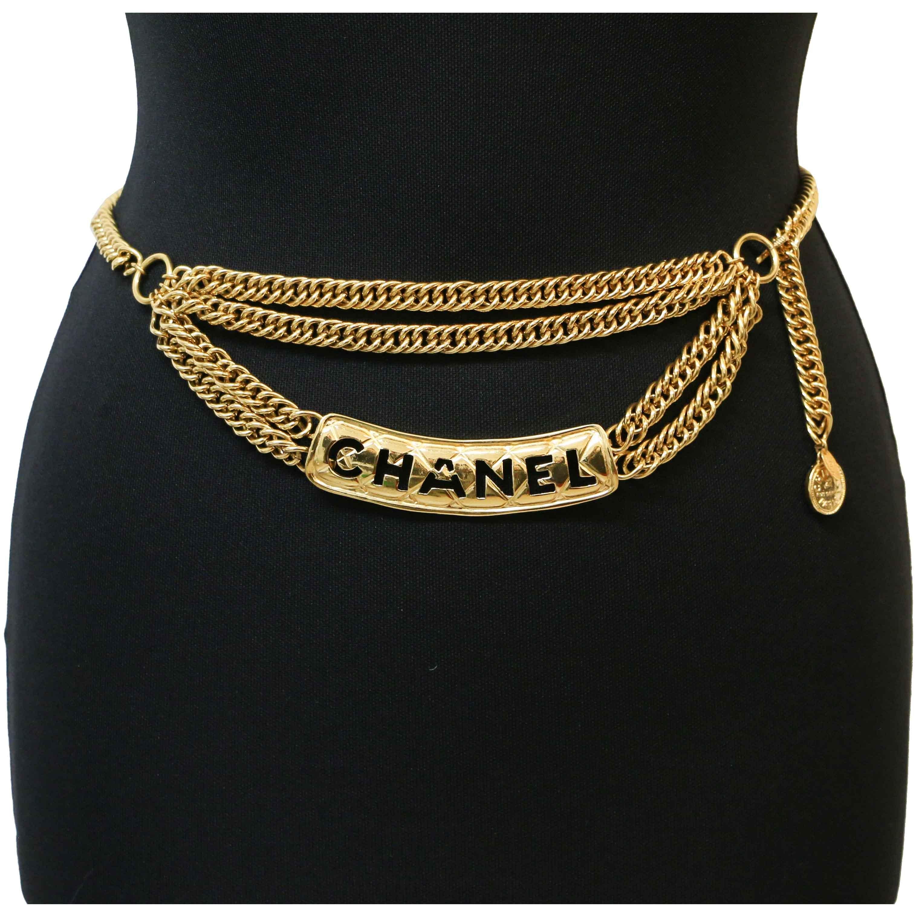 Women's CHANEL Vintage Guilded Chain Belt For Sale