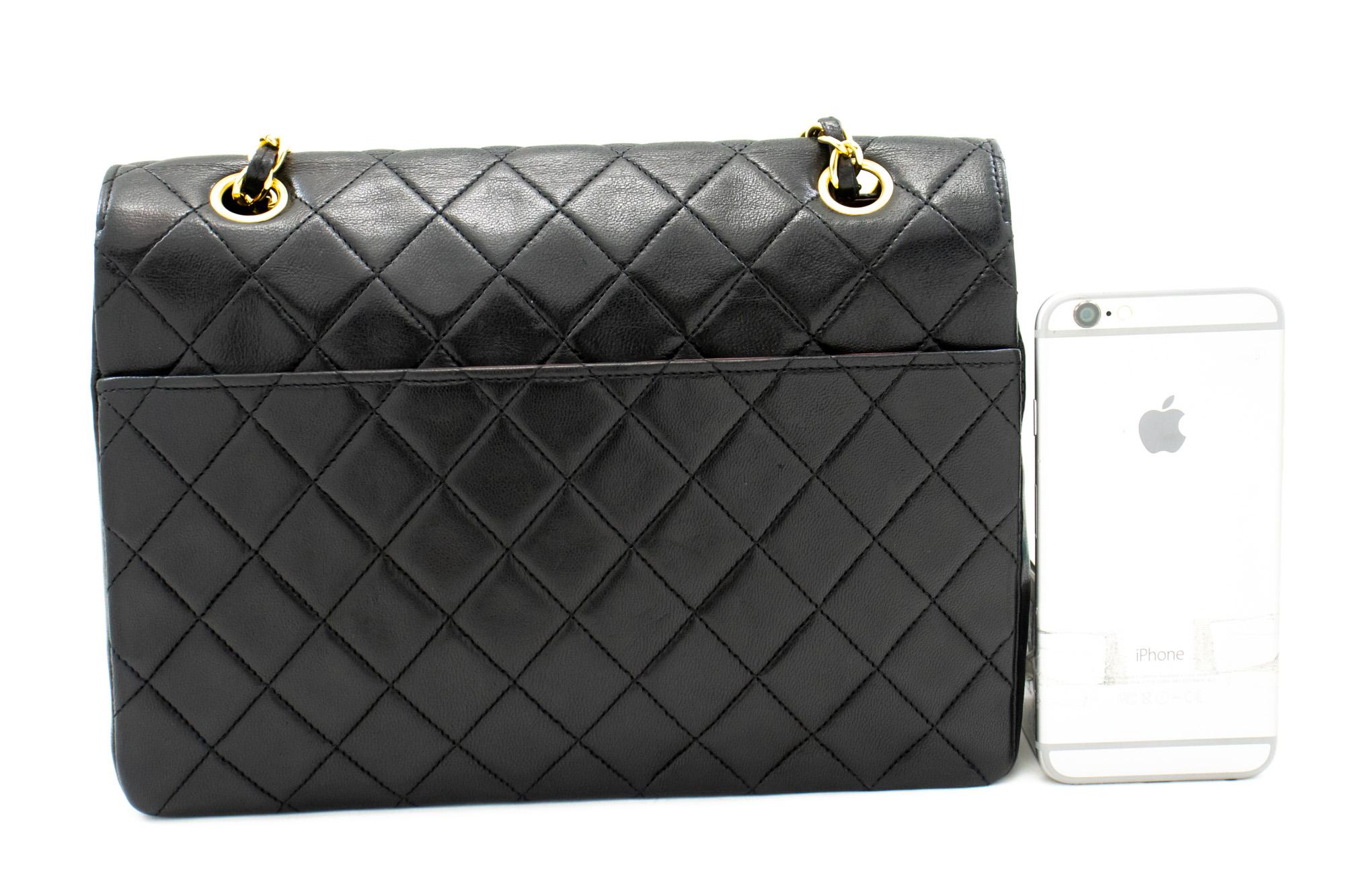 CHANEL Vintage Half Moon Chain Shoulder Bag Single Flap Quilted In Good Condition For Sale In Takamatsu-shi, JP