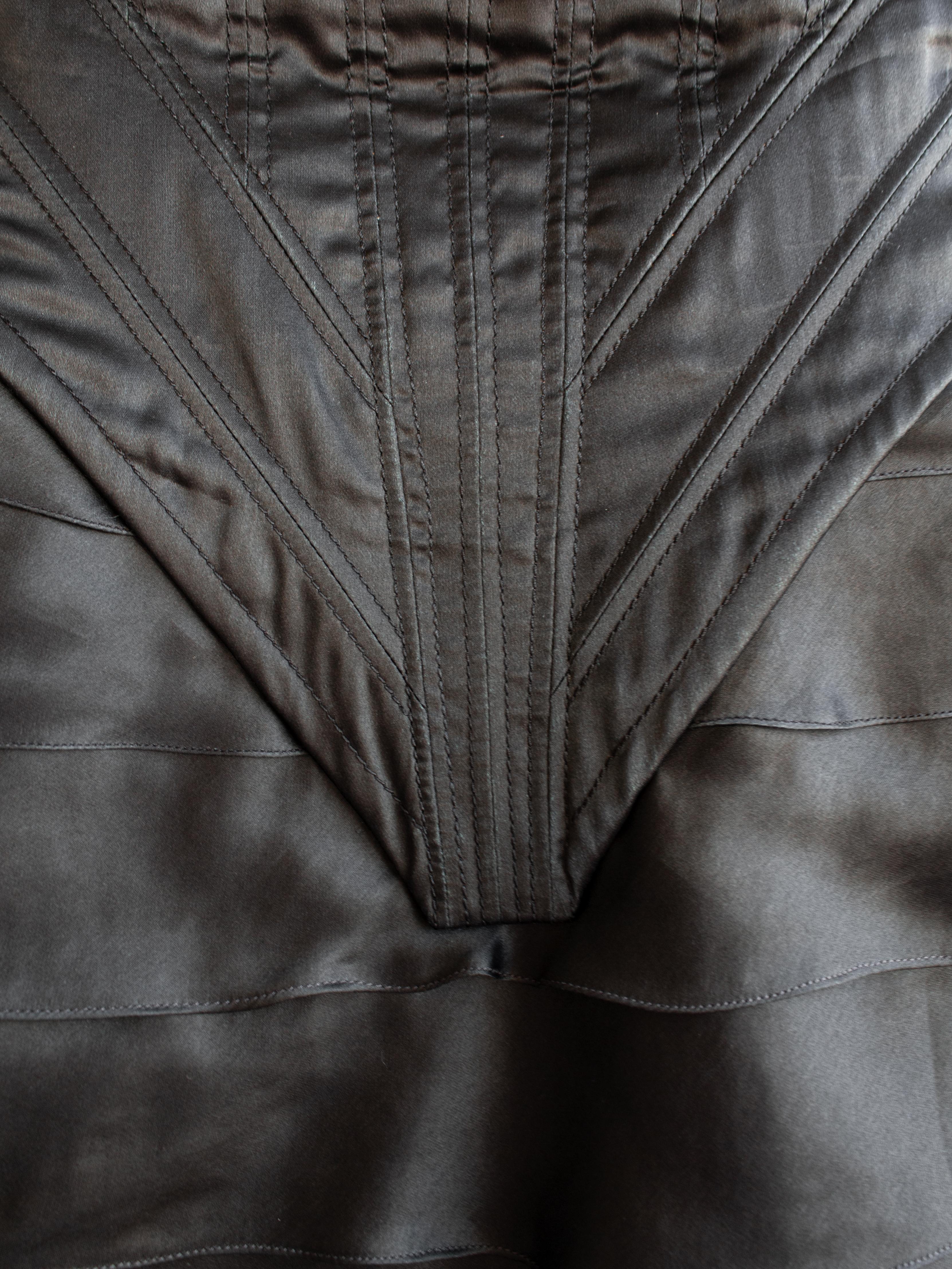 Robe corset haute couture vintage Chanel automne/hiver 1992 en vente 4