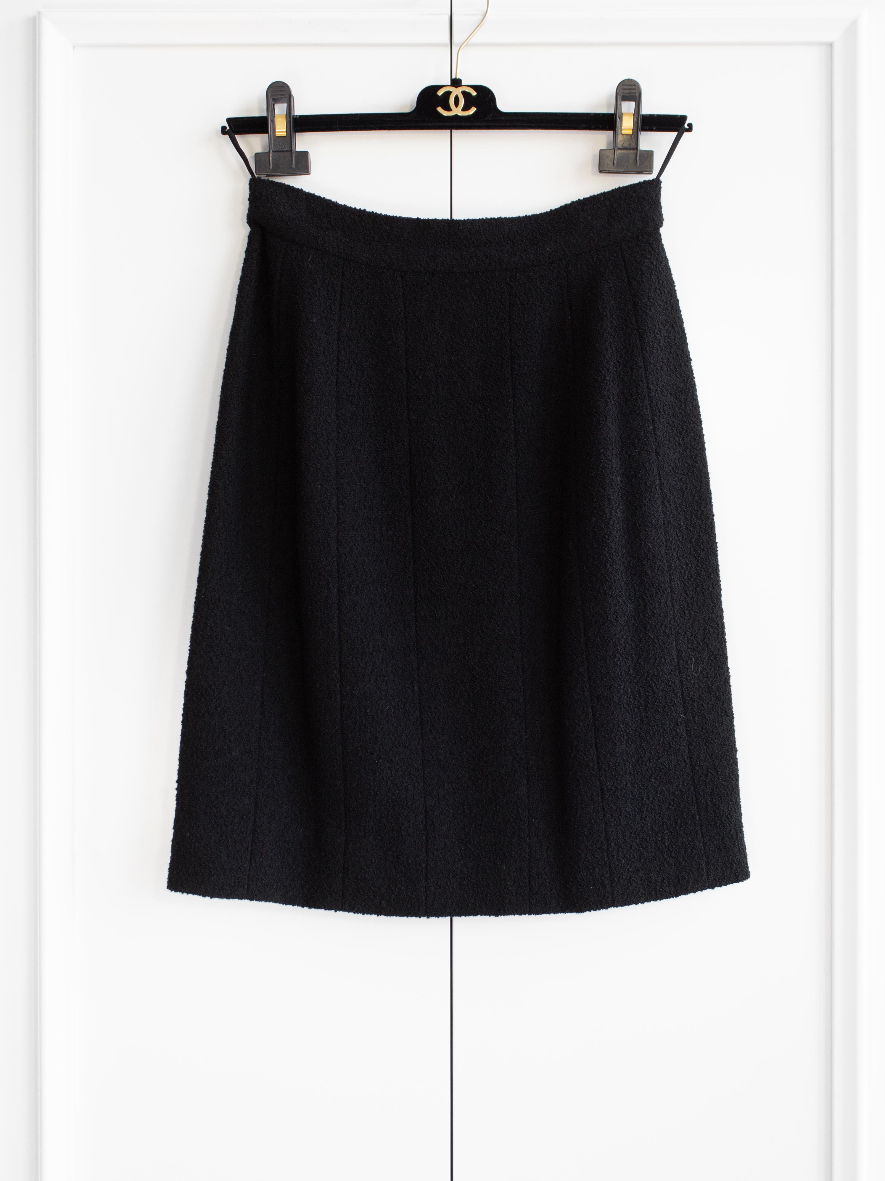 Chanel Vintage Haute Couture S/S 1995 Black White CC Tweed Jacket Skirt Suit 14