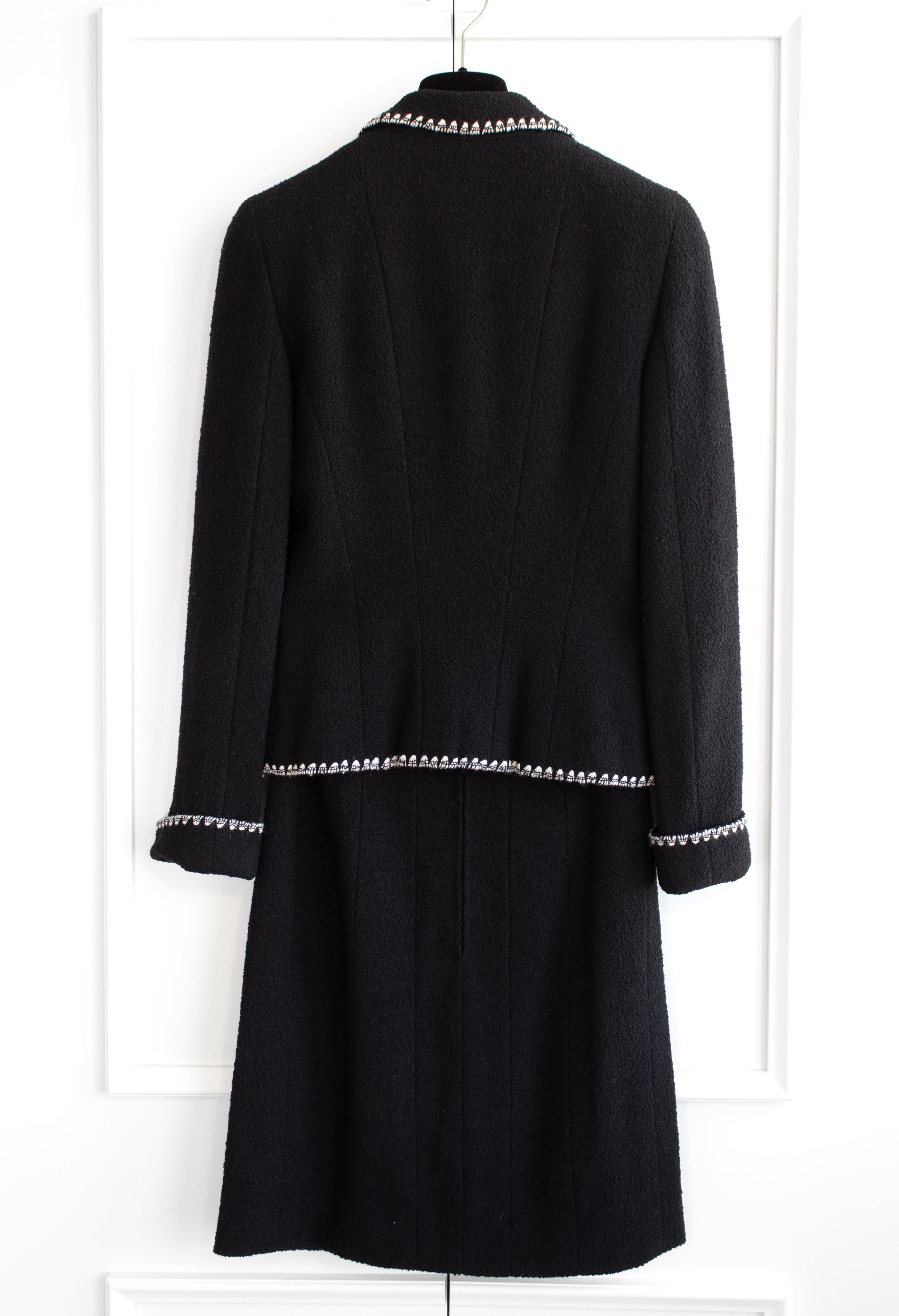 Chanel Vintage Haute Couture F/S 1995 Schwarz Weiß CC Tweed Jacke Rock Anzug 3