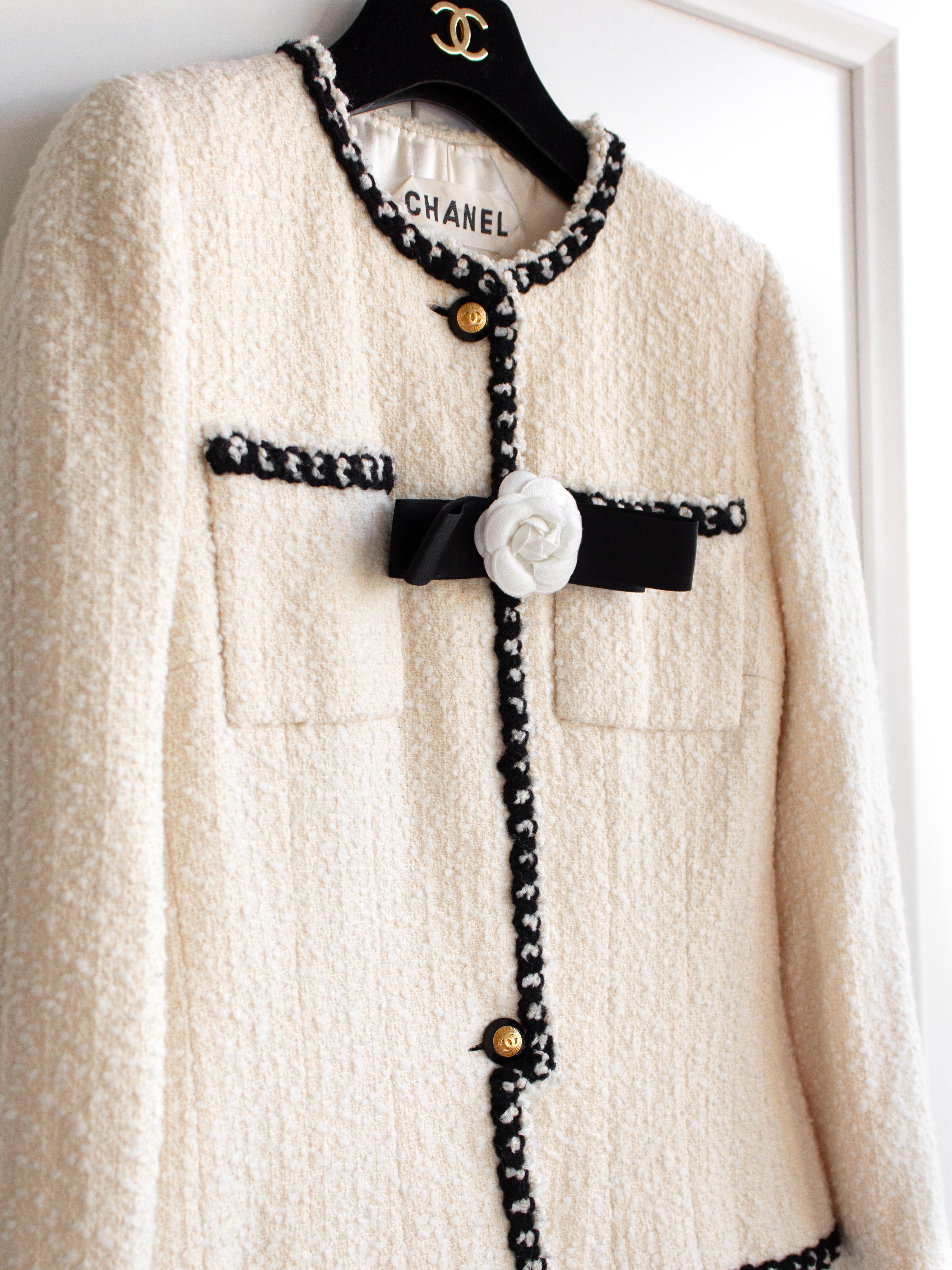 Chanel Vintage Haute Couture Frühjahr/Sommer 1995 Ecru Weiß Schwarz Tweed Jacke 2