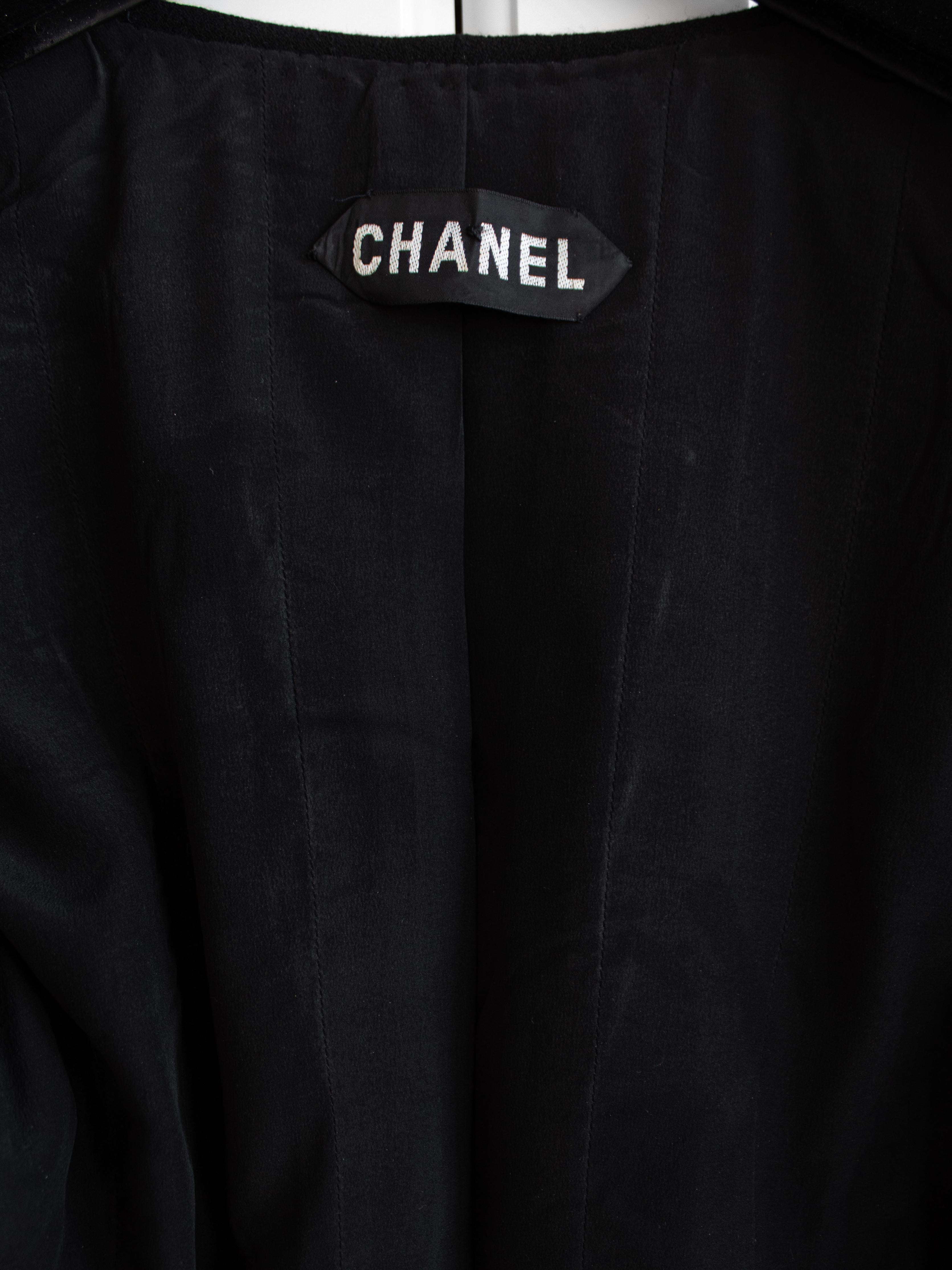 Chanel Vintage Haute Couture Spring/Summer 1996 Classic LBJ Black Blazer Jacket For Sale 7