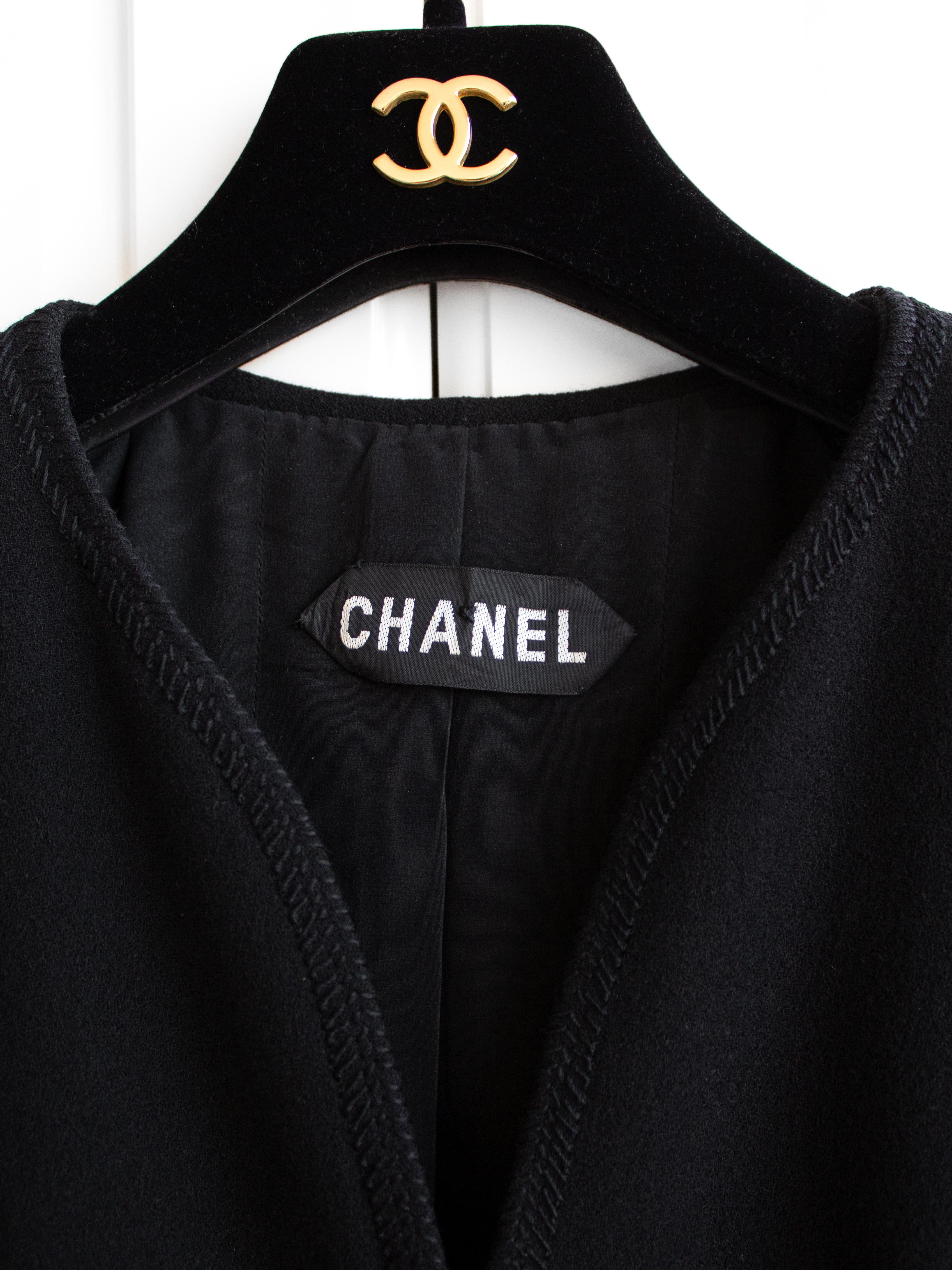 Women's Chanel Vintage Haute Couture Spring/Summer 1996 Classic LBJ Black Blazer Jacket