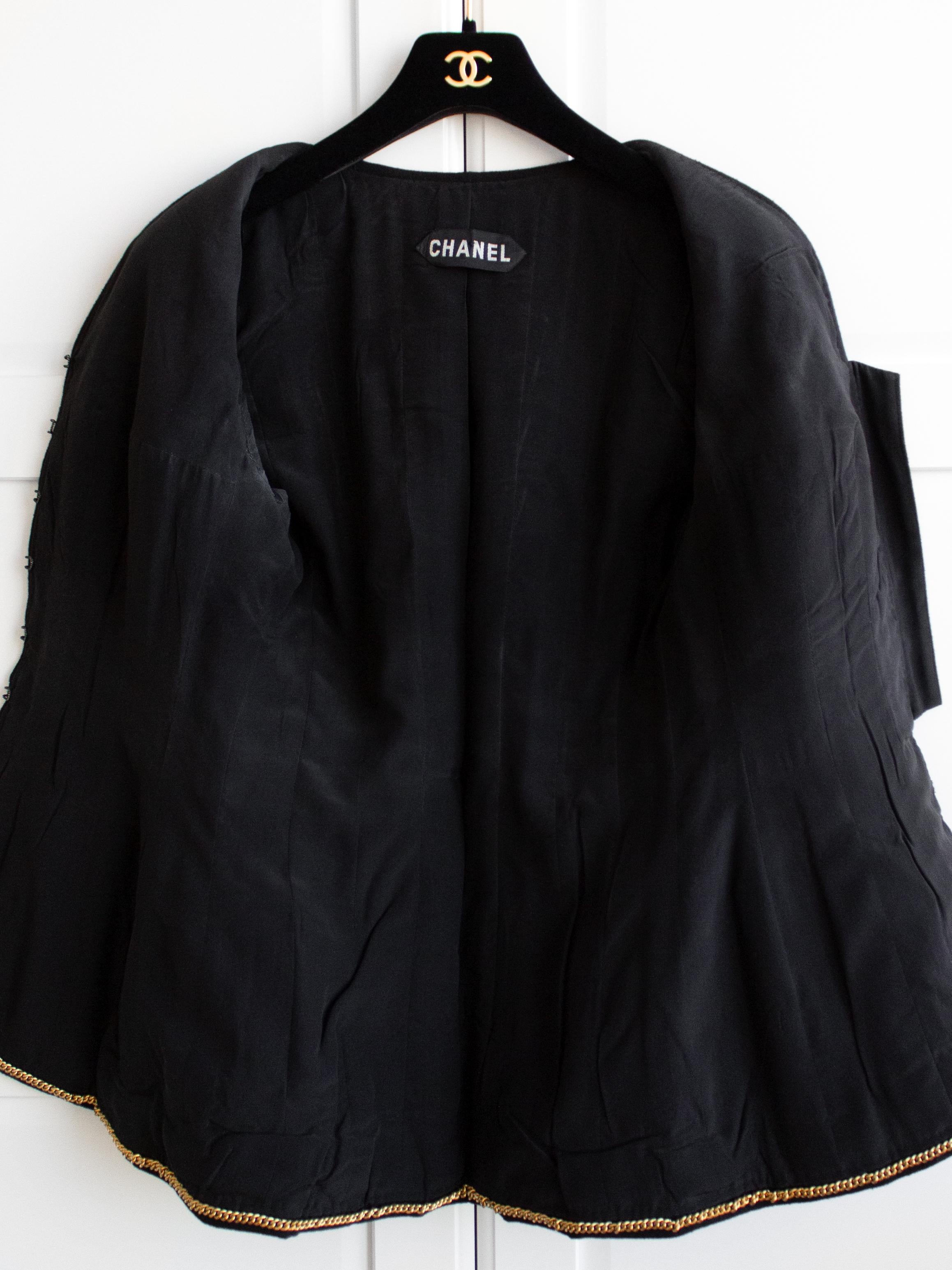 Chanel Vintage Haute Couture Spring/Summer 1996 Classic LBJ Black Blazer Jacket For Sale 5