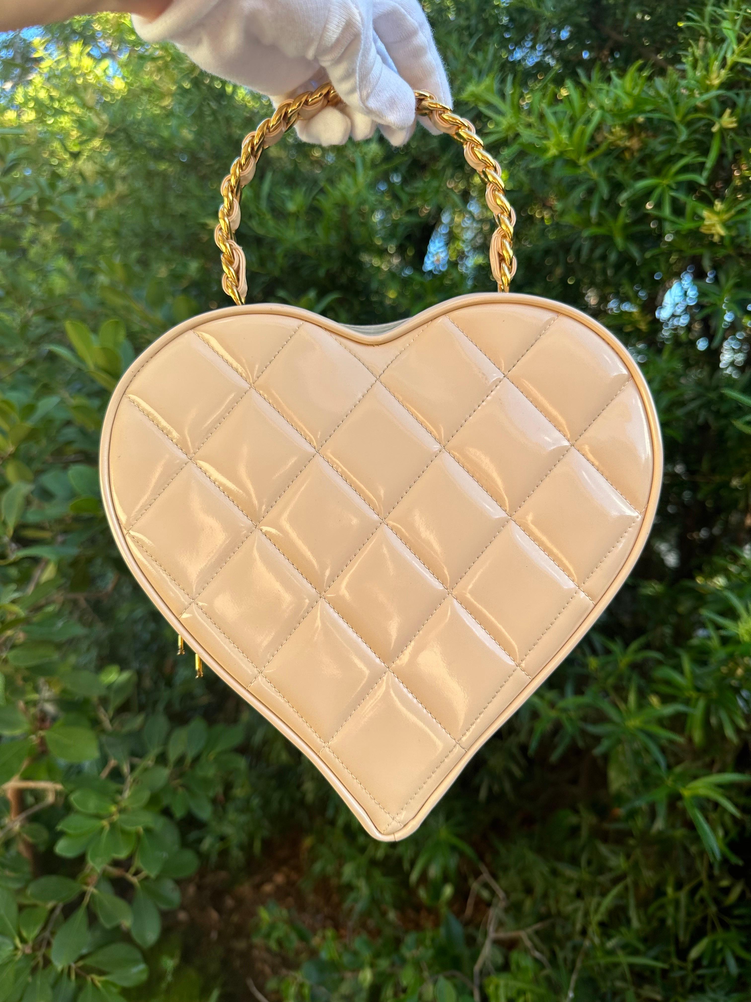 Chanel Vintage Heart Vanity Top Handle Bag 3