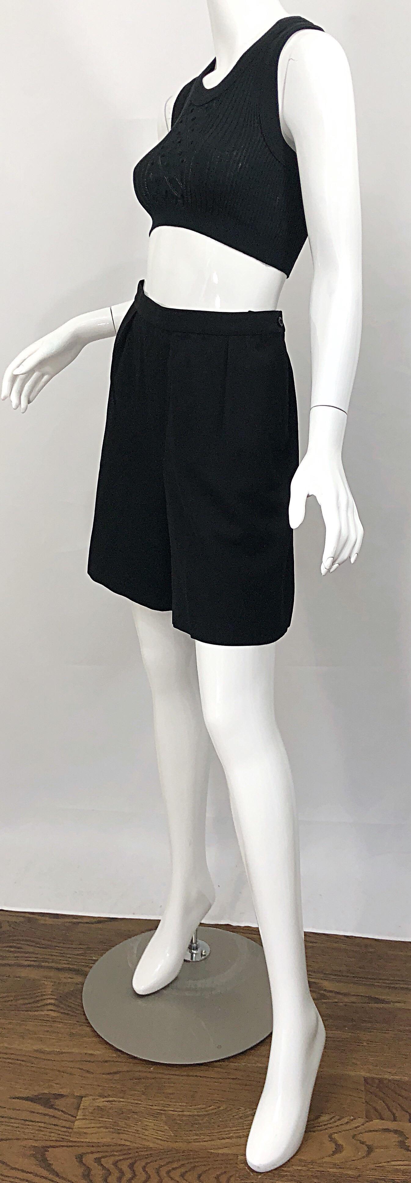 Women's Chanel Vintage Karl Lagerfeld High Waisted 1980s Black Wool Pleated 80s Shorts  For Sale