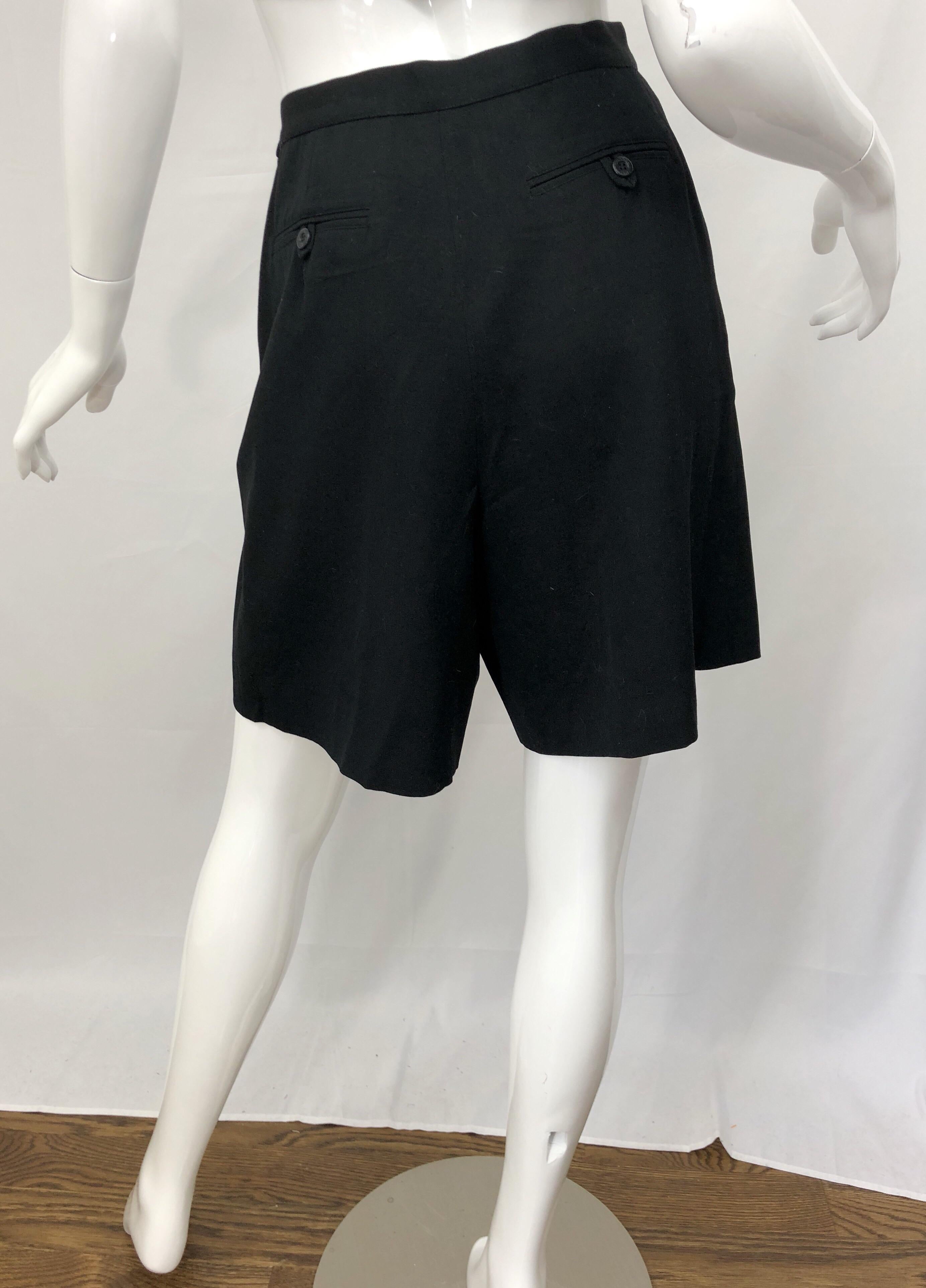 Chanel Vintage Karl Lagerfeld High Waisted 1980s Black Wool Pleated 80s Shorts  For Sale 1