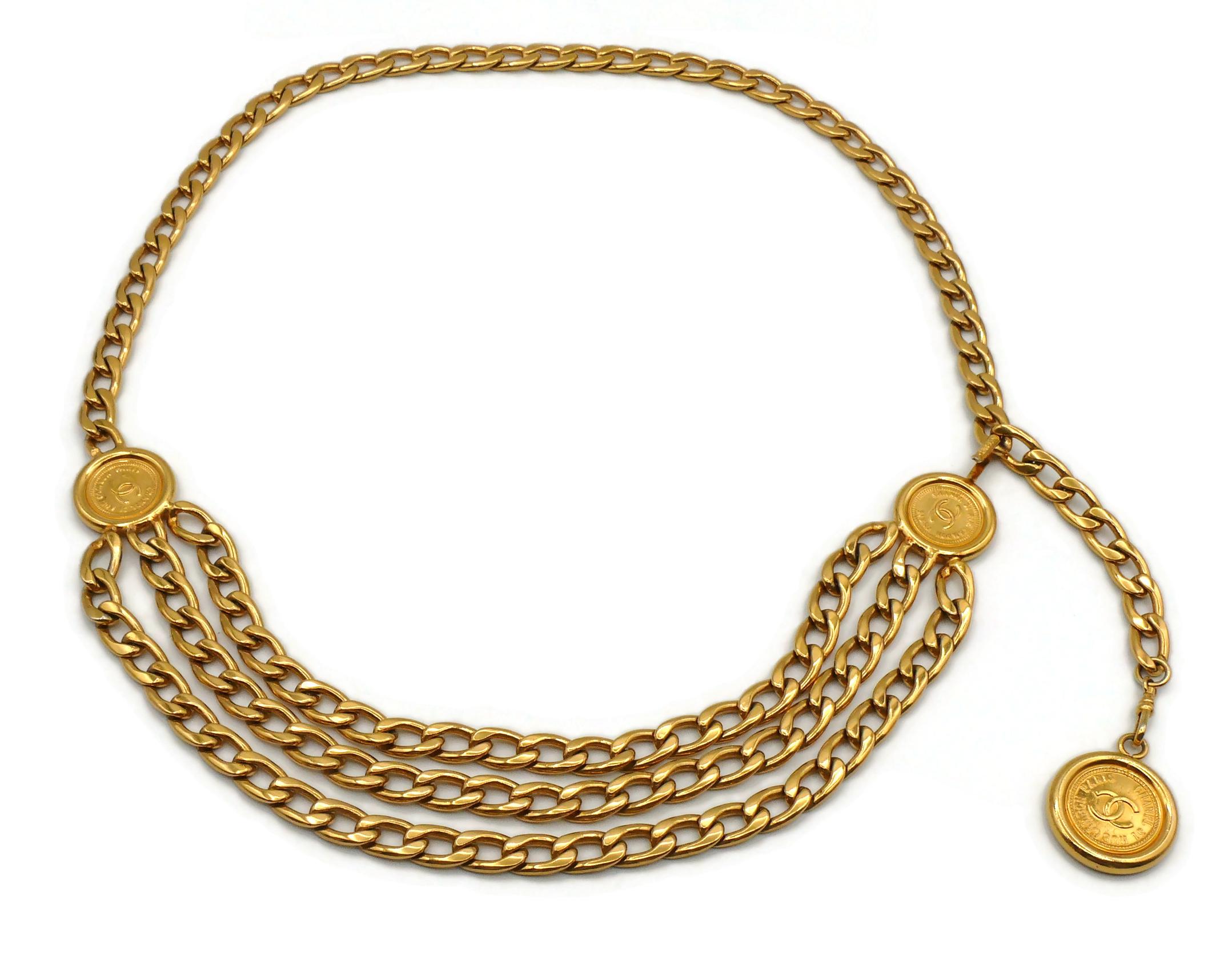 CHANEL Vintage Iconic Gold Tone Chain Belt with 31 Rue Cambon Paris Coins In Good Condition In Nice, FR