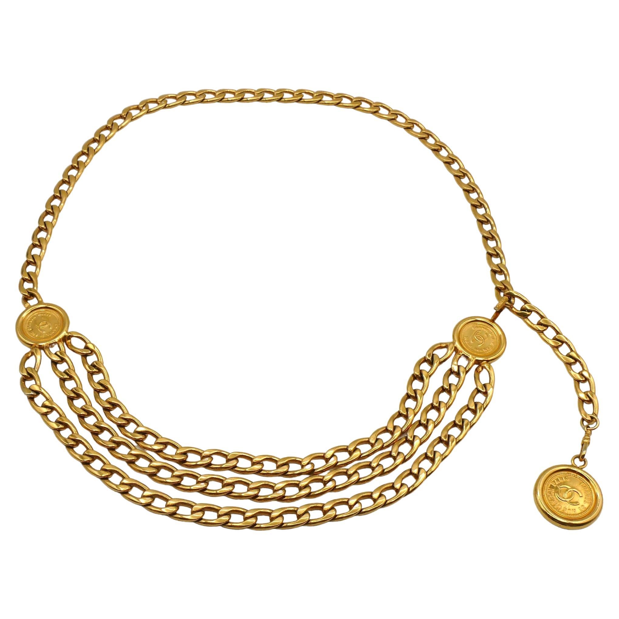 Chanel Gold Metal 31 Rue Cambon CC Medallion Chain Necklace, 1980s, Pendant | Fashion | Chain, Vintage Jewelry (Very Good)