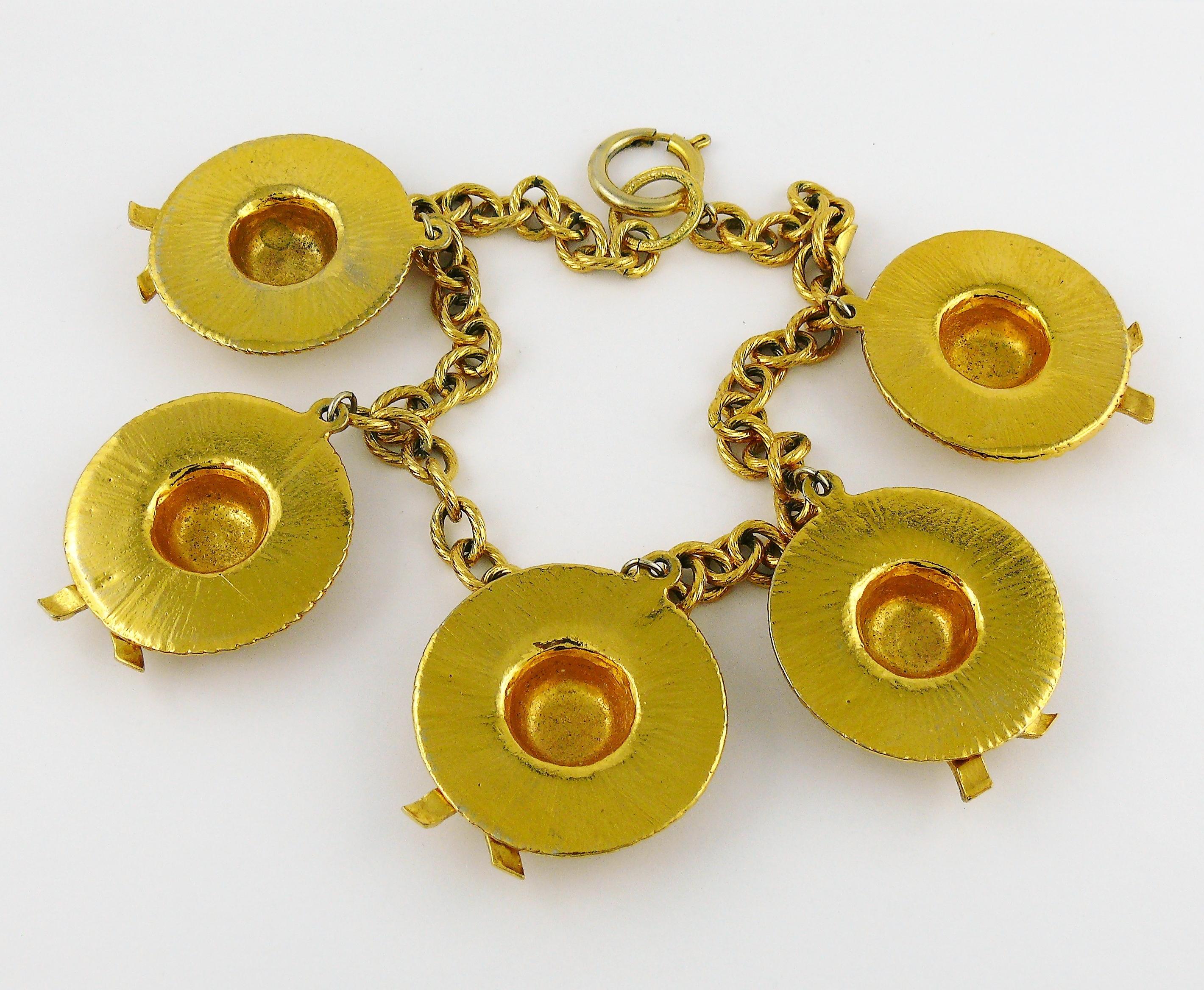 Chanel Vintage Iconic Sun Hat Charm Necklace For Sale 4