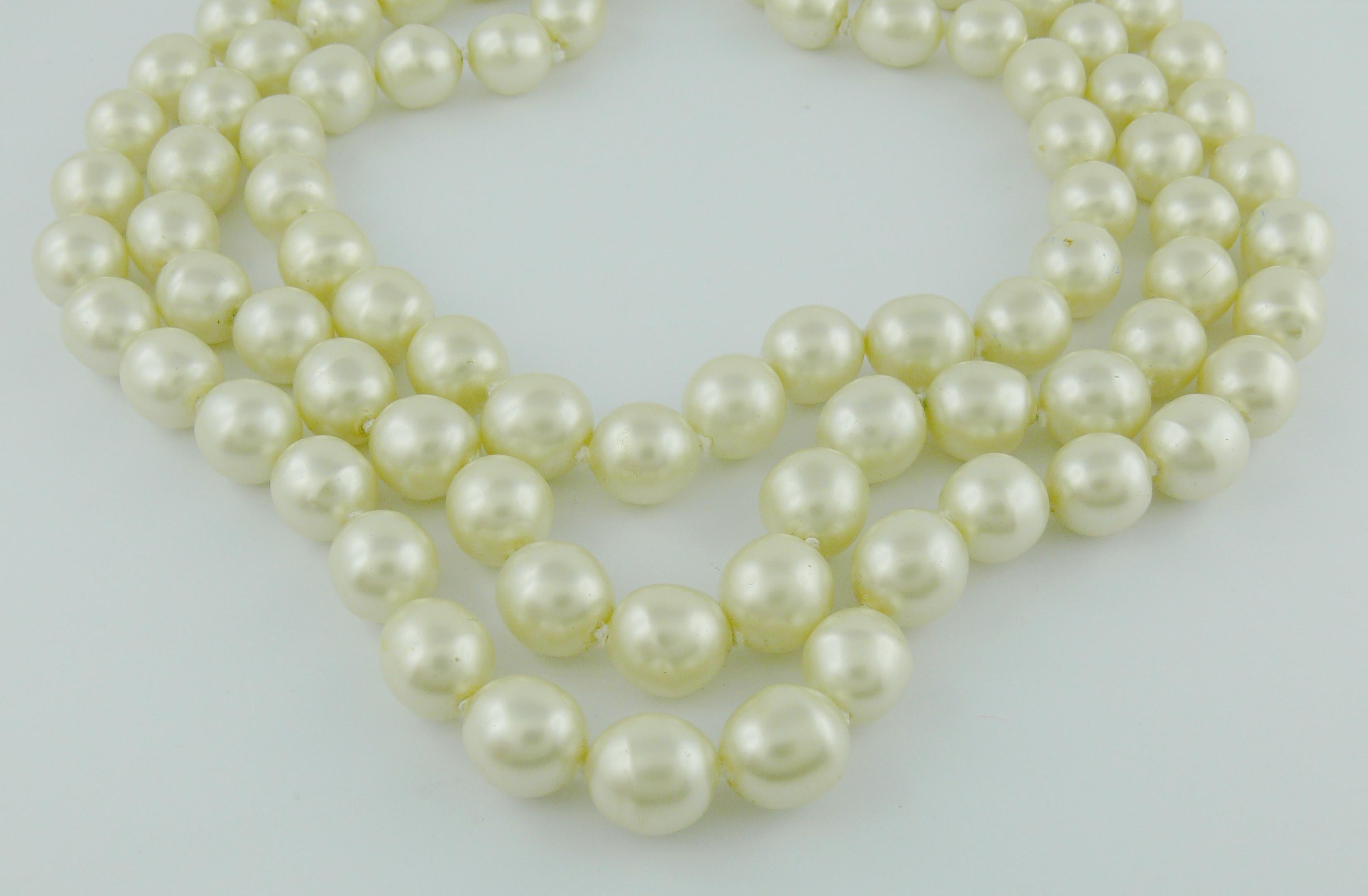 3 strand pearl necklace vintage