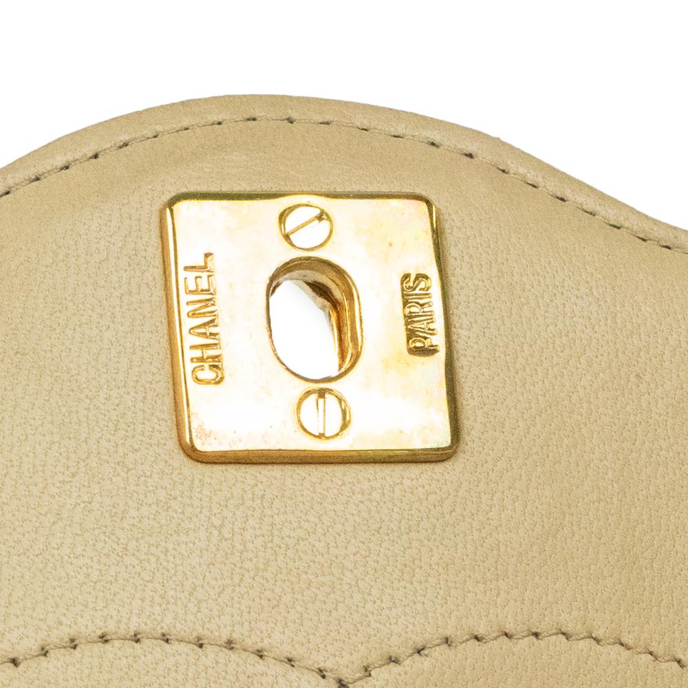 Chanel, Vintage in beige leather 10