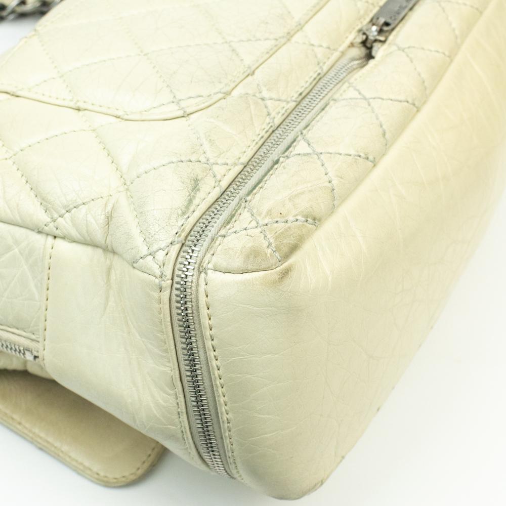 CHANEL, Vintage in beige leather 10