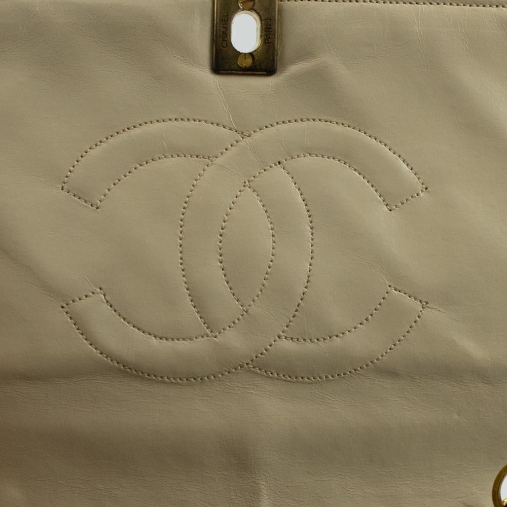 Chanel, Vintage in beige leather 1