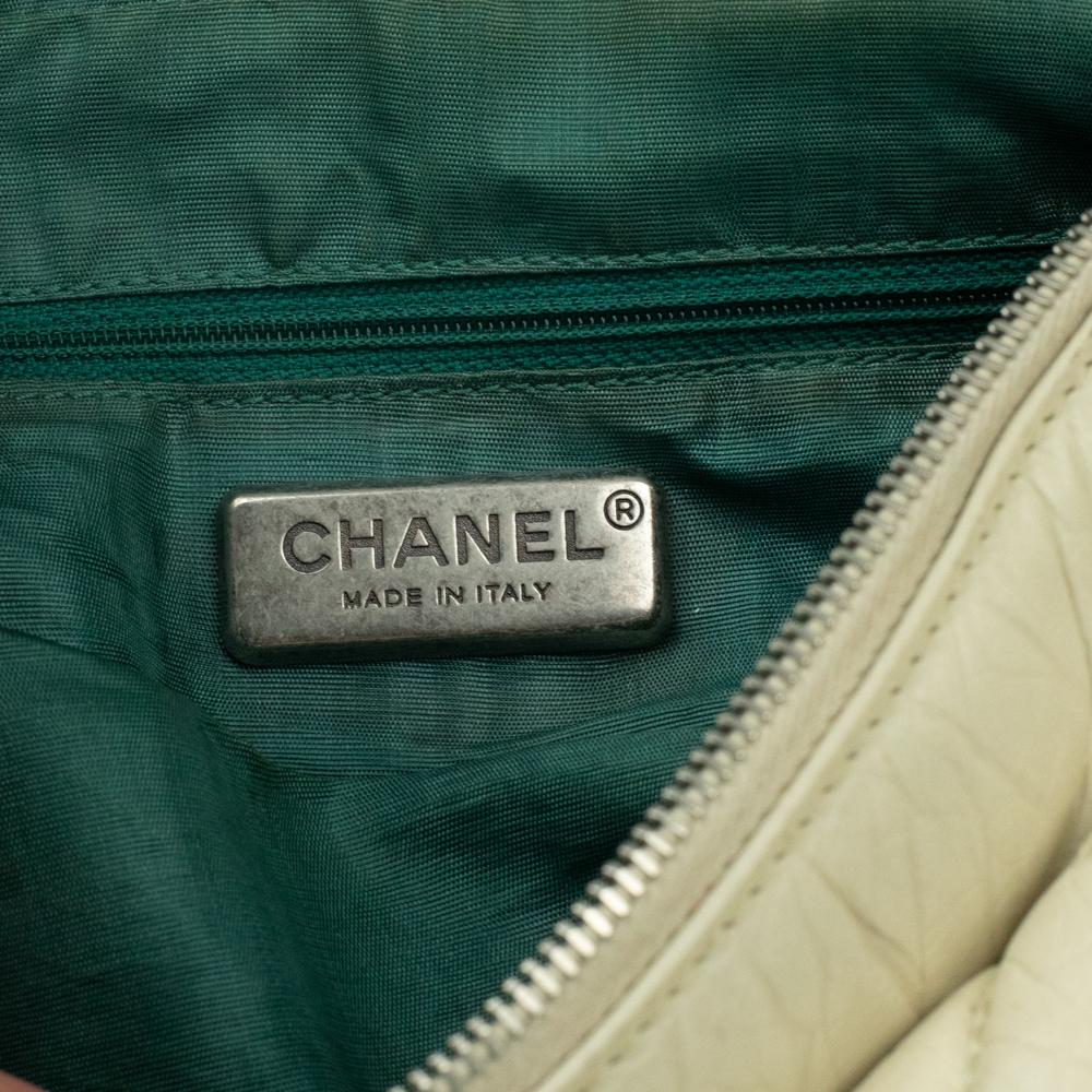 CHANEL, Vintage in beige leather 1