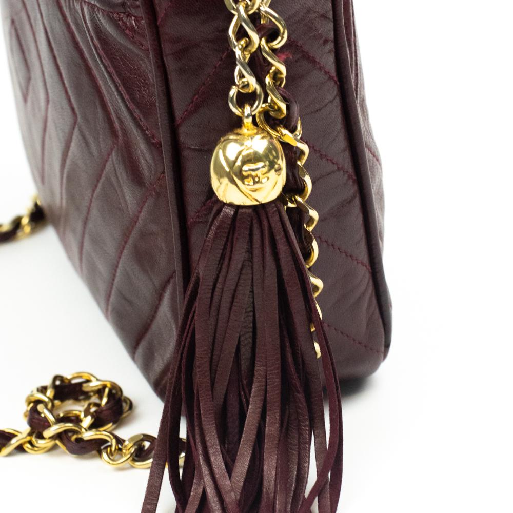 Chanel, Vintage in burgundy leather 7