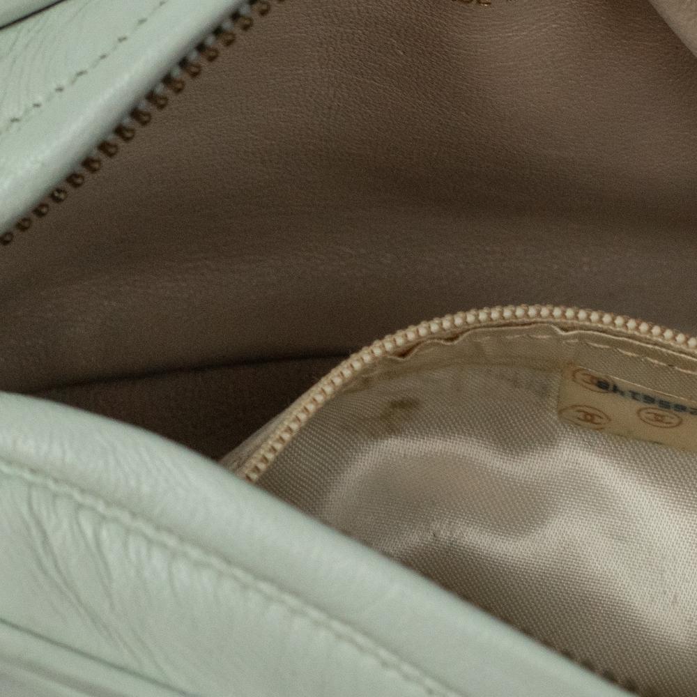 CHANEL, Vintage in grünem Leder 4
