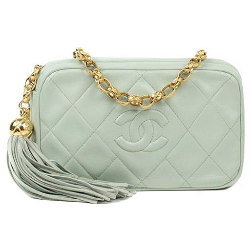 CHANEL, Vintage in green leather