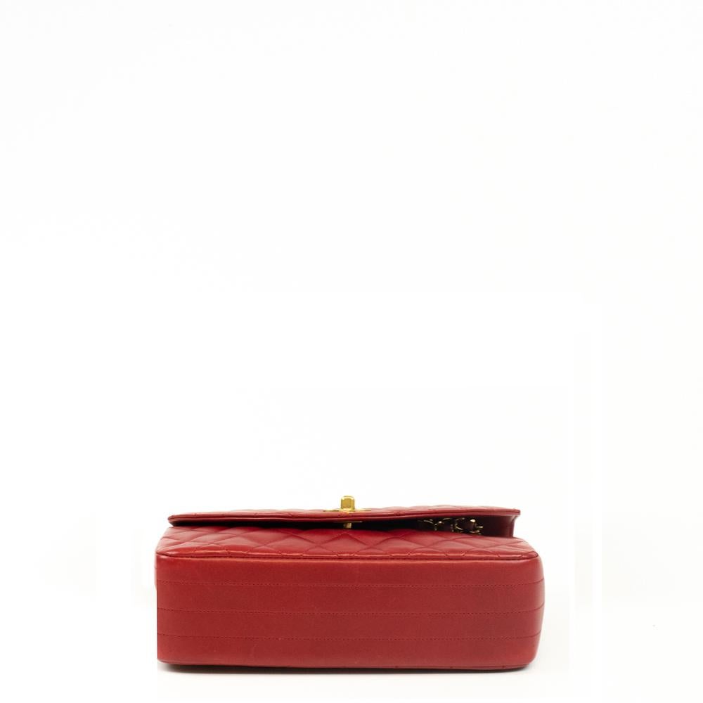 CHANEL, Vintage in rotem Leder im Zustand „Hervorragend“ in Clichy, FR