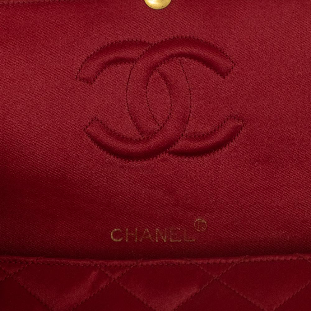 Chanel, Vintage in red silk For Sale 1
