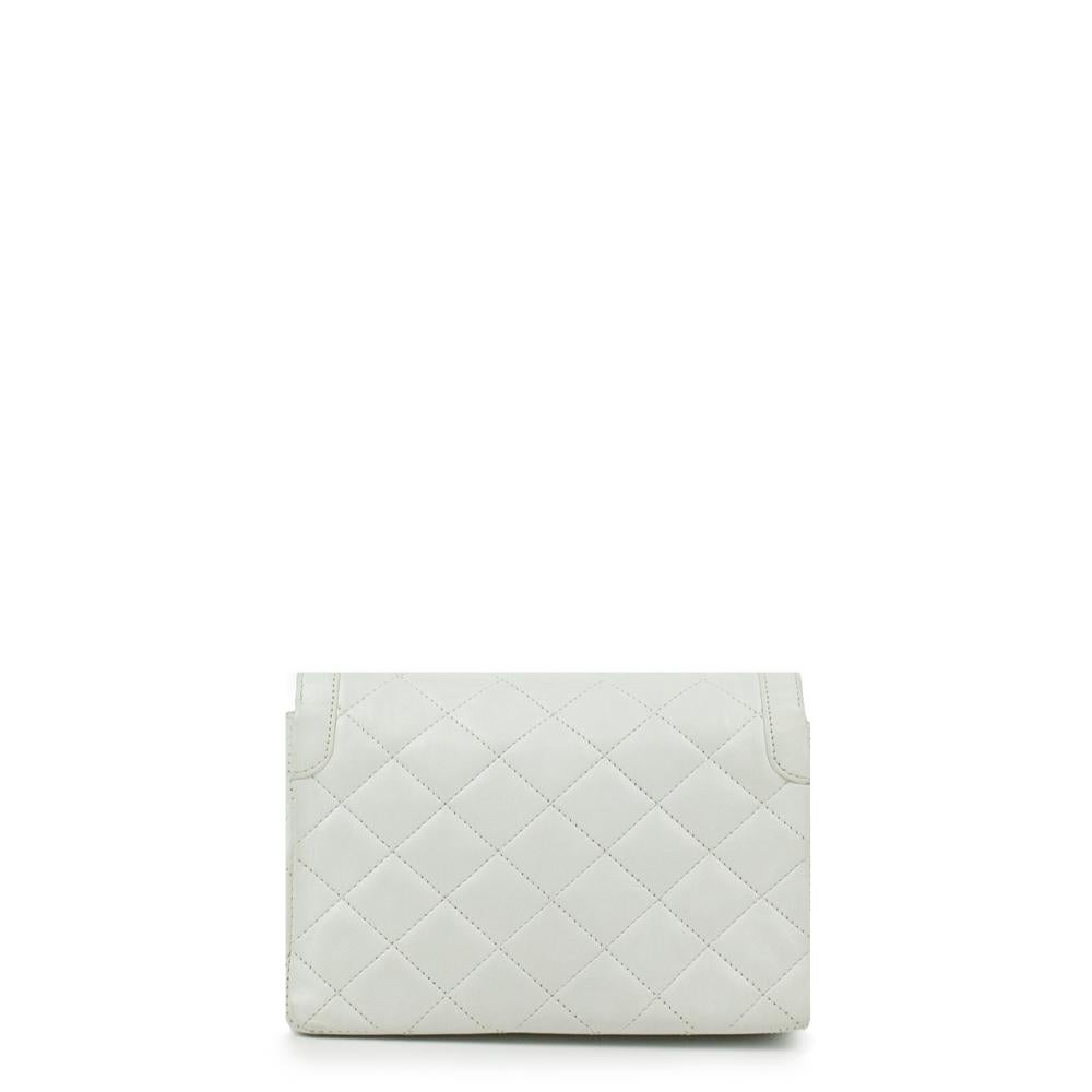 Gray Chanel, Vintage in white leather