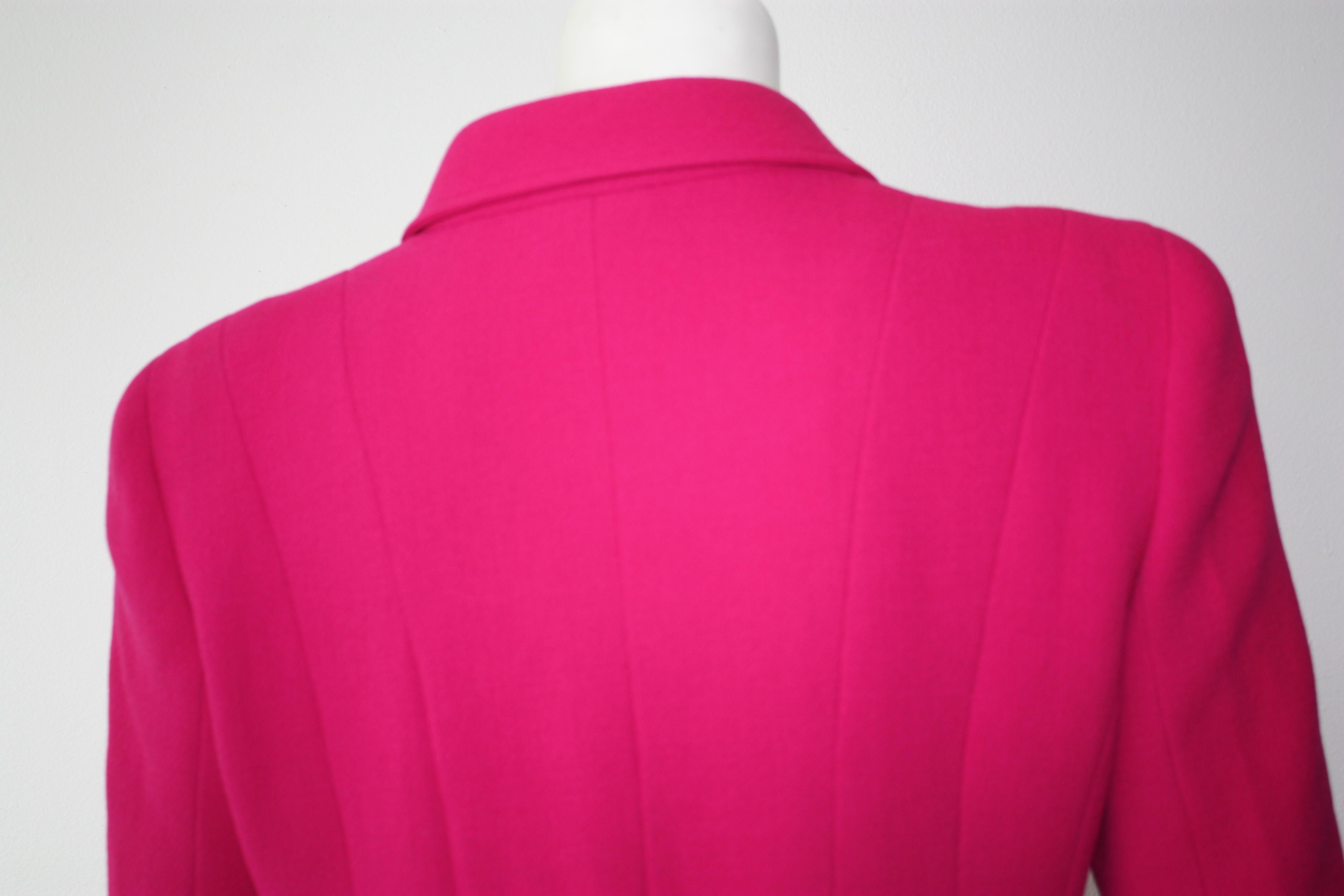 1985 CHANEL Fuchsia Single Breasted Vintage Jacket Size 42 5