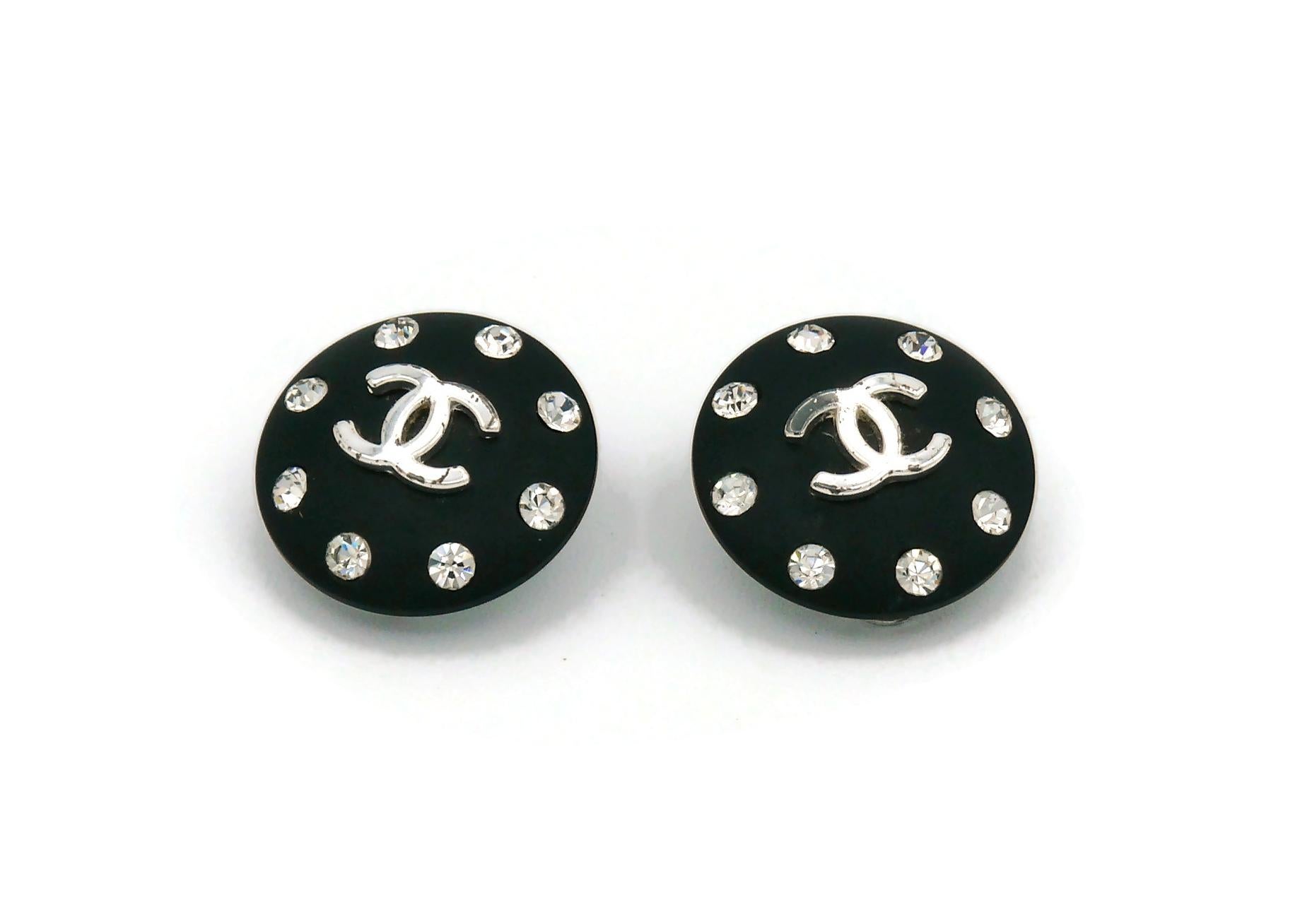 Chanel Vintage Jewelled CC Black Resin Clip On Earrings, 1996 For Sale 2
