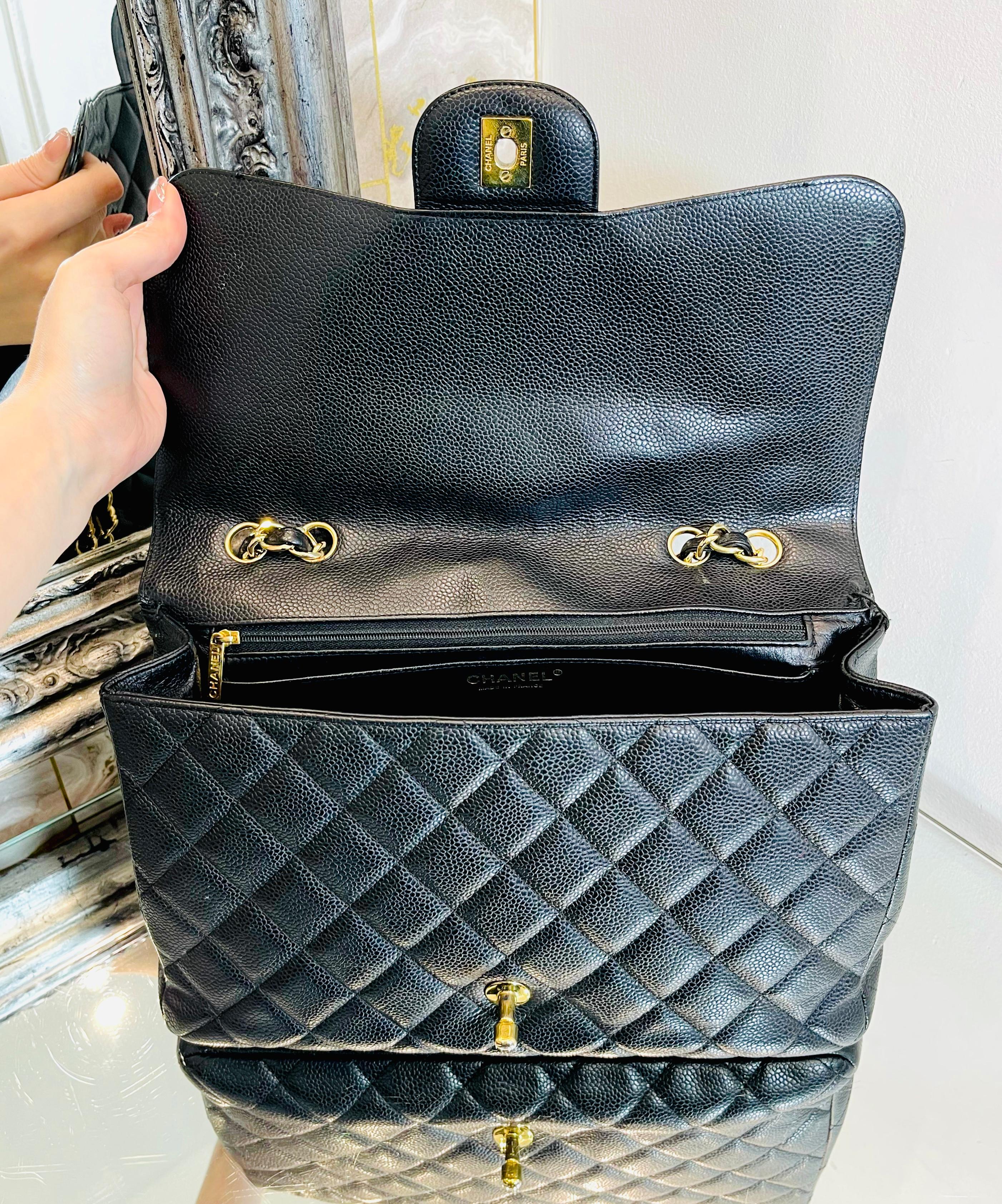 Chanel Vintage Jumbo Classic Leather Flap Bag avec matériel plaqué or 24 carats en vente 3