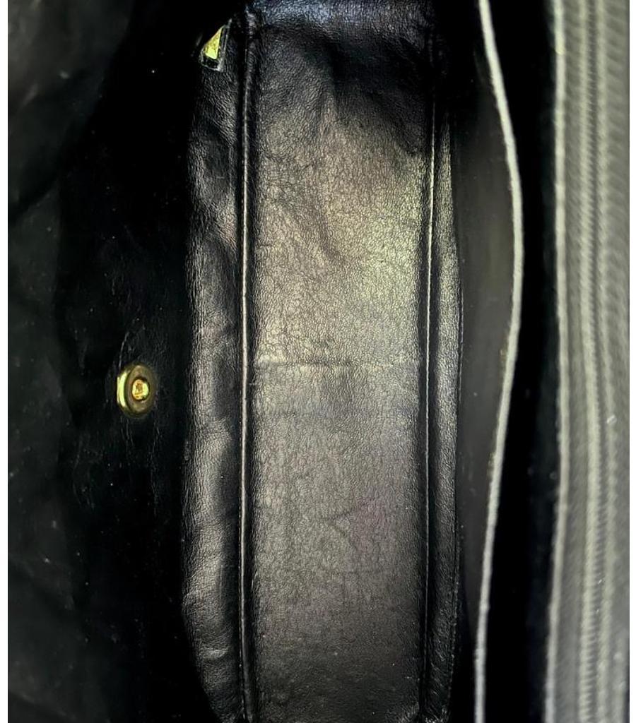 Chanel Vintage Jumbo Classic Leather Flap Bag avec matériel plaqué or 24 carats en vente 4