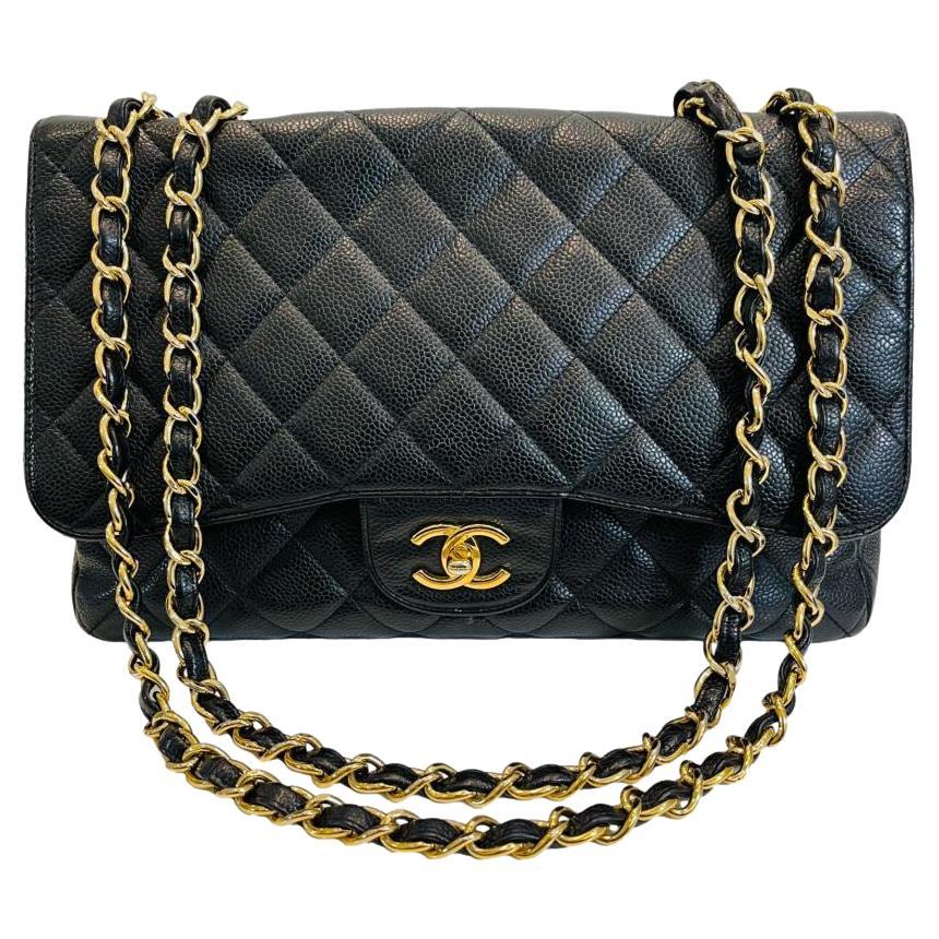 Chanel Vintage Jumbo Classic Leather Flap Bag avec matériel plaqué or 24 carats en vente