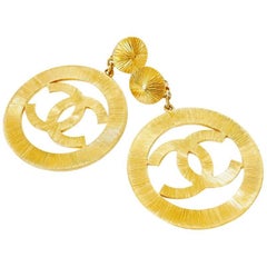 Chanel Vintage Jumbo Gold Dangling Earrings