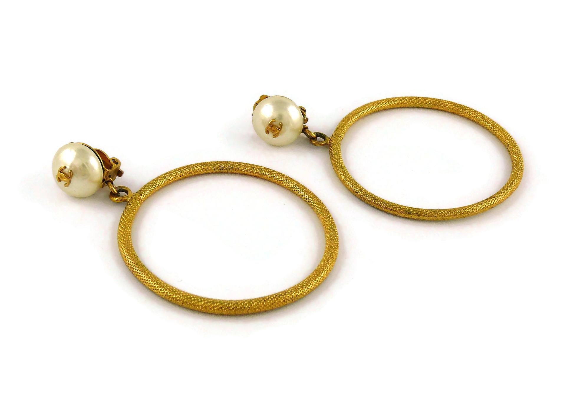 chanel pearl hoop earrings