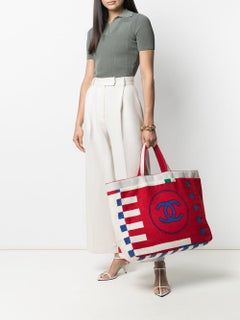 Chanel Vintage Jumbo Large CC Reversible Multicolor Lego Two Tone Red Beach Tote