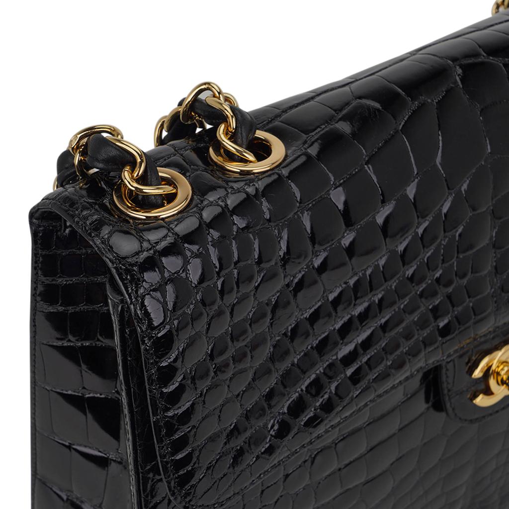 Chanel Vintage Jumbo Single Flap Black Alligator Bag Gold Hardware For Sale 7
