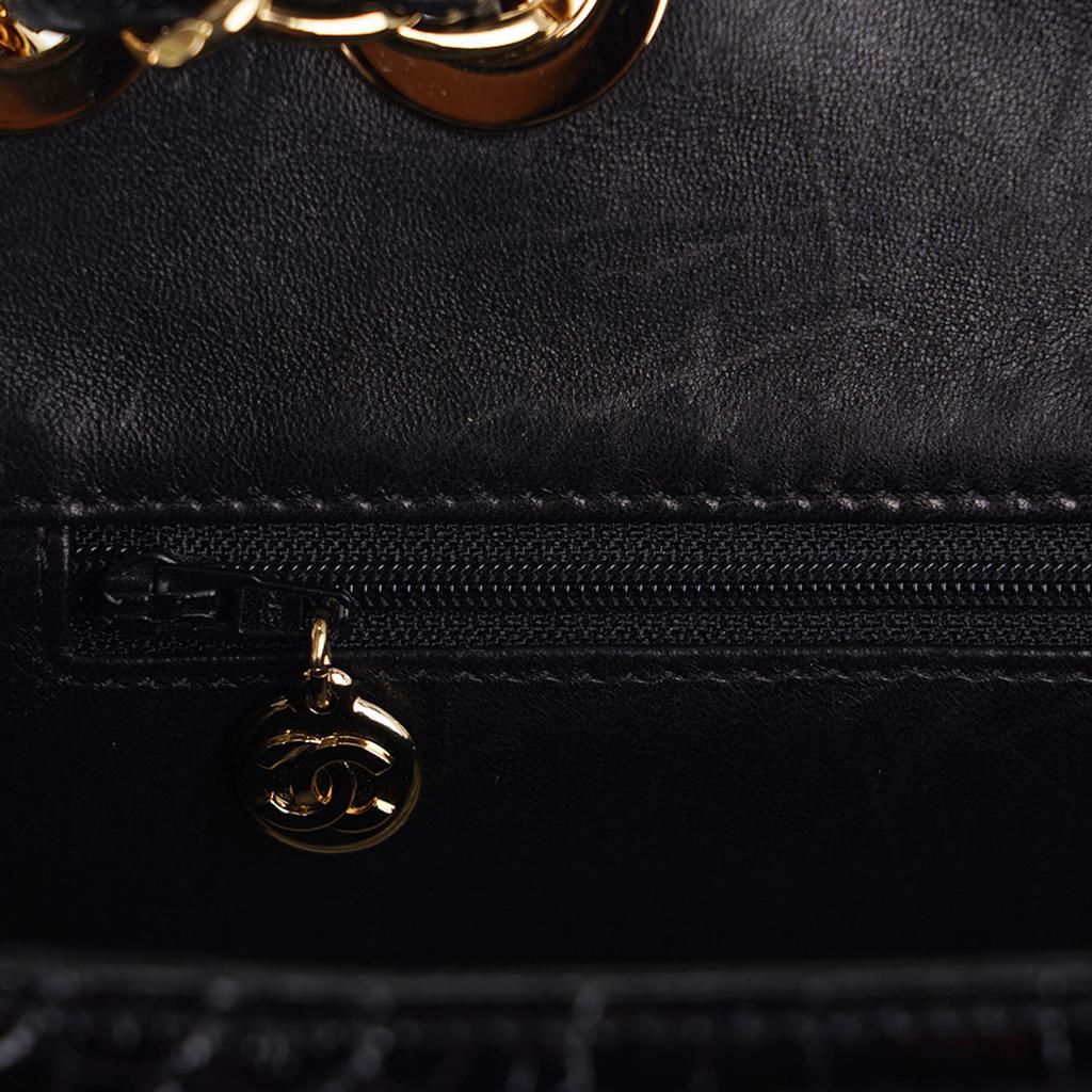 Chanel Vintage Jumbo Single Flap Black Alligator Bag Gold Hardware 11