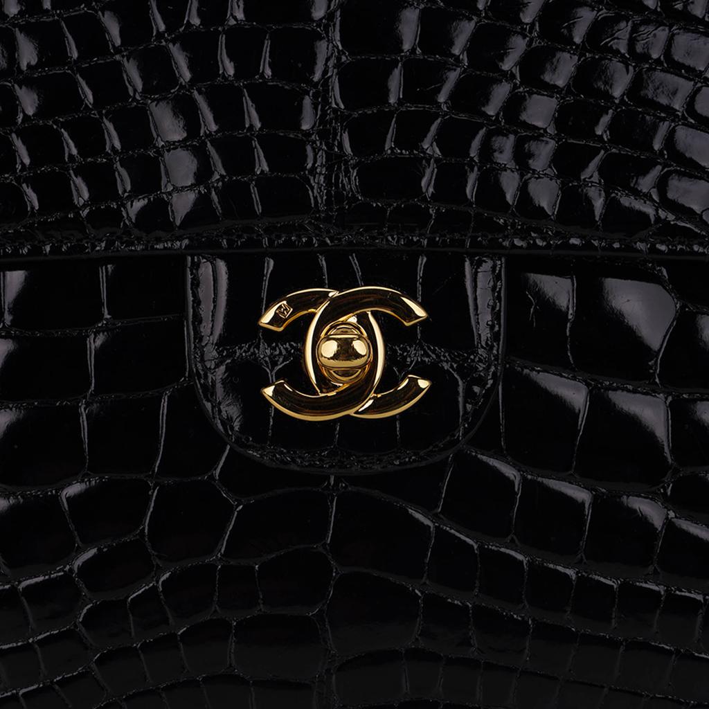 Chanel Vintage Jumbo Single Flap Black Alligator Bag Gold Hardware For Sale 1