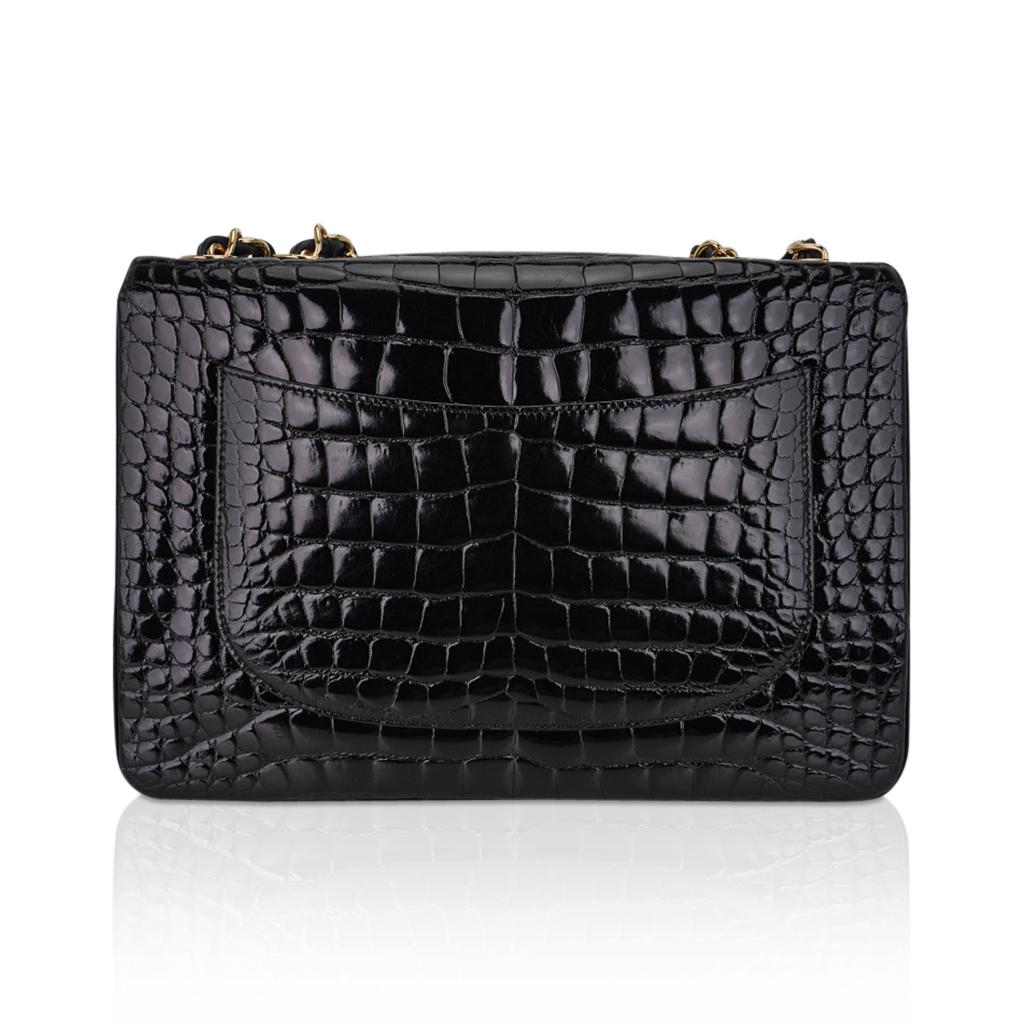 Chanel Vintage Jumbo Single Flap Black Alligator Bag Gold Hardware For Sale 5